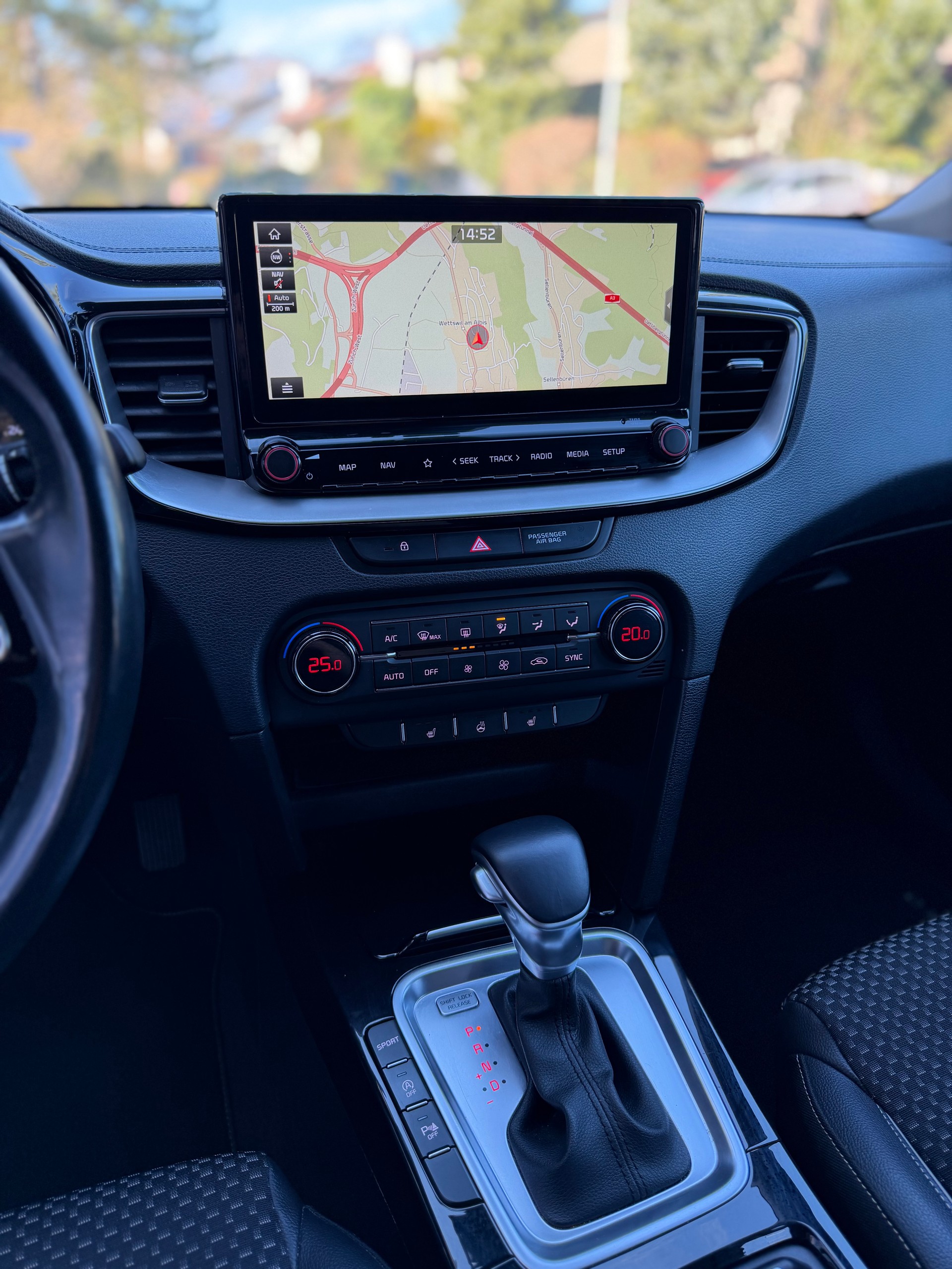 KIA XCeed 1.4 T-GDi Trend DCT-image-9