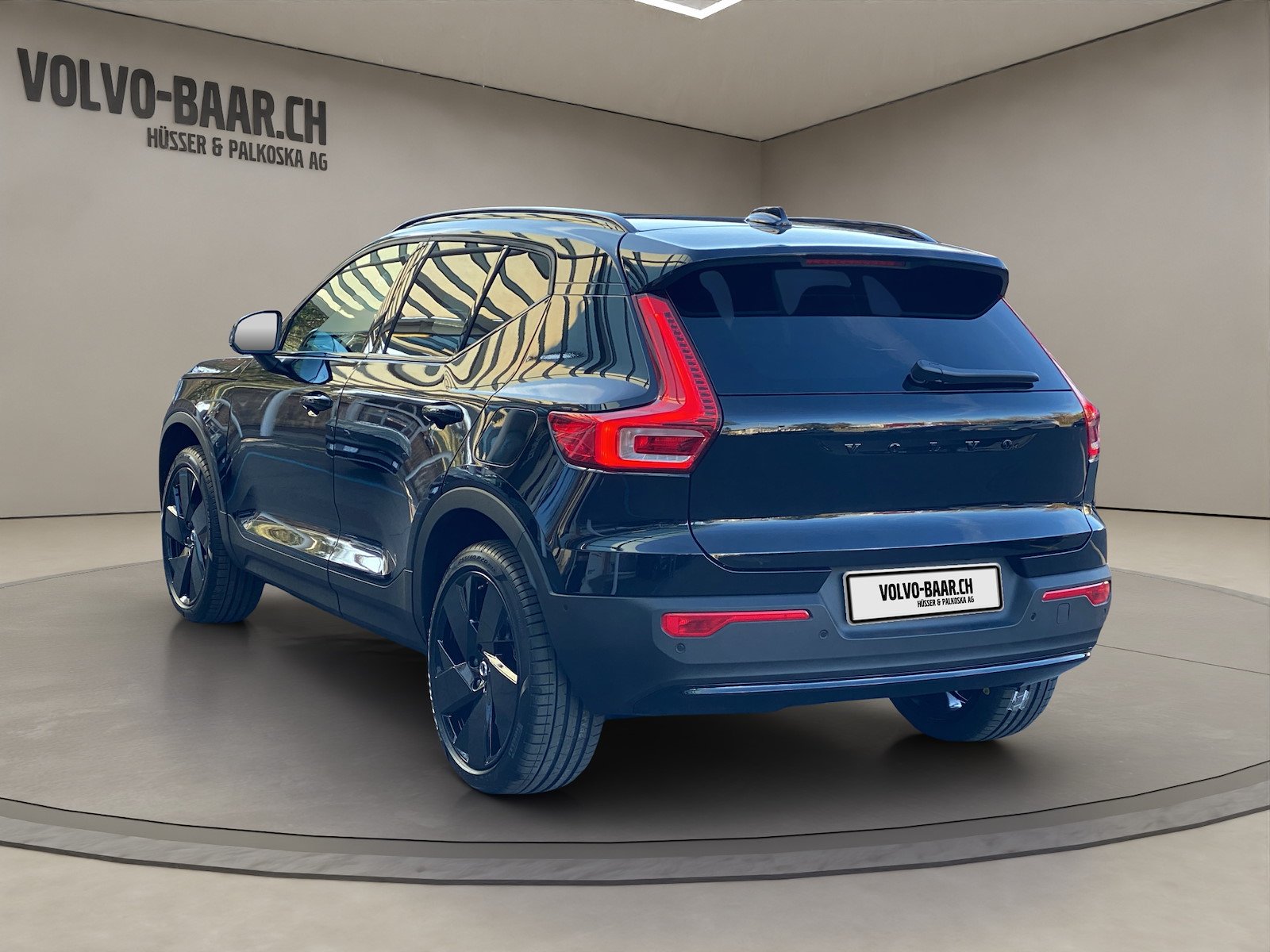 VOLVO EX40 Twin Black Edition AWD-showroom-element-2