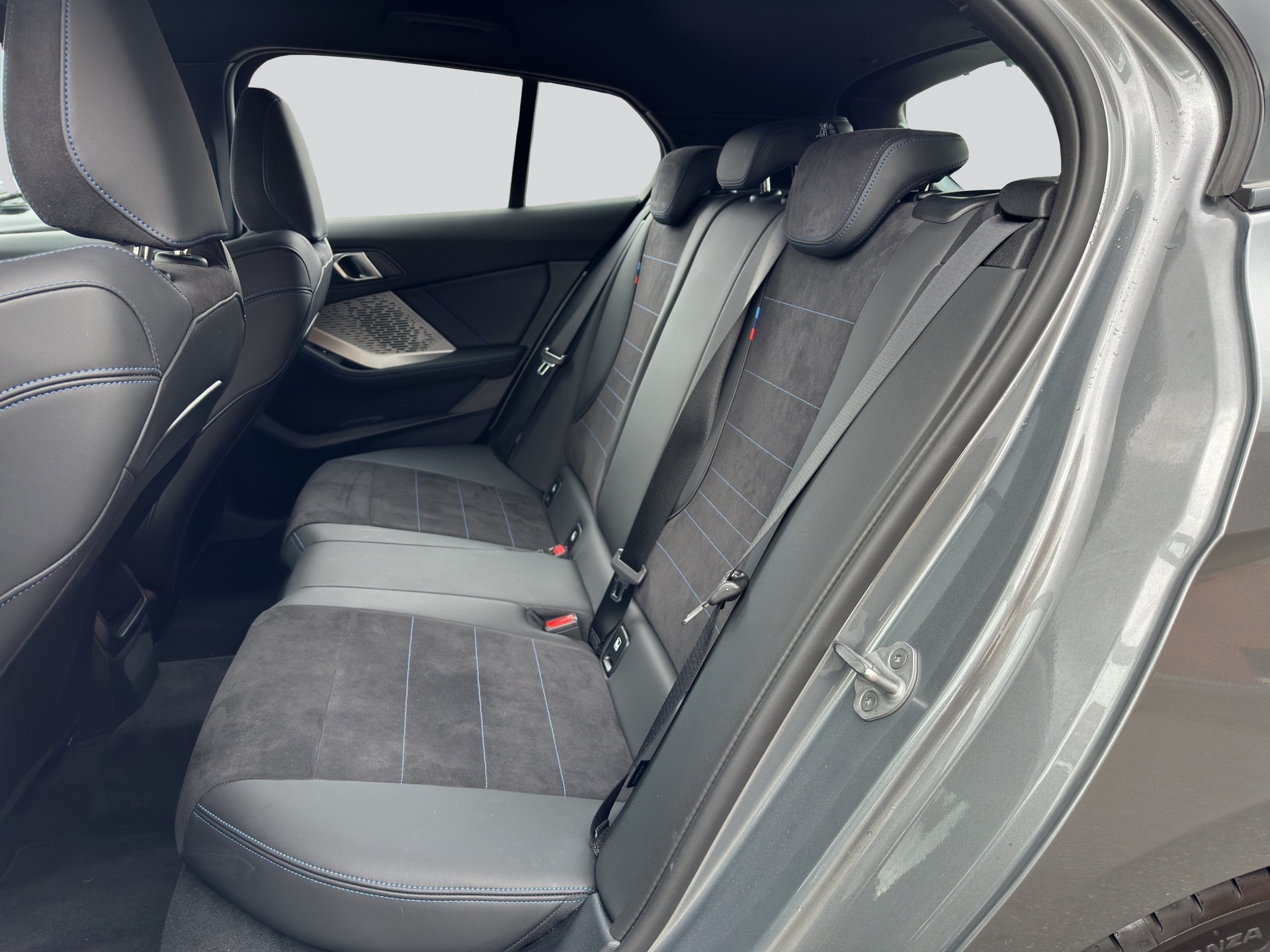 BMW 120 M Sport Steptronic-image-7