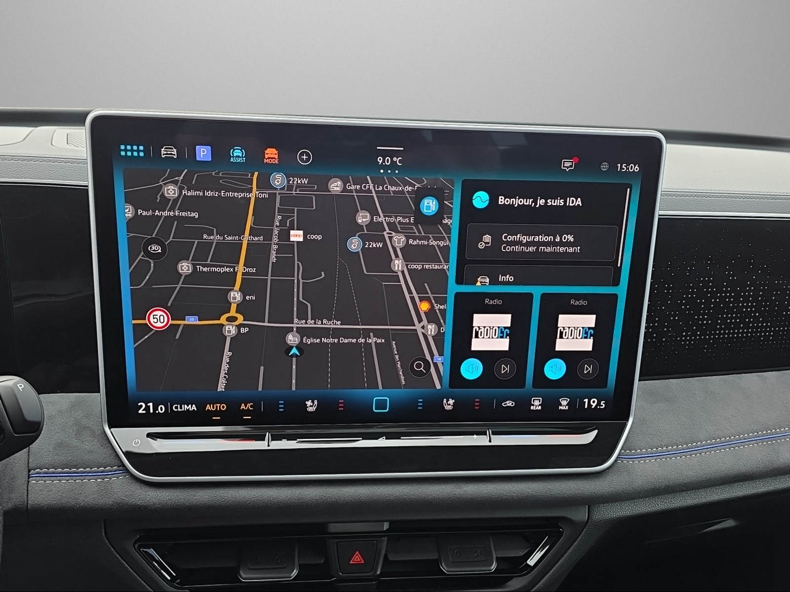 VW Tiguan 2.0 TSI DSG R-Line 4Motion-image-10