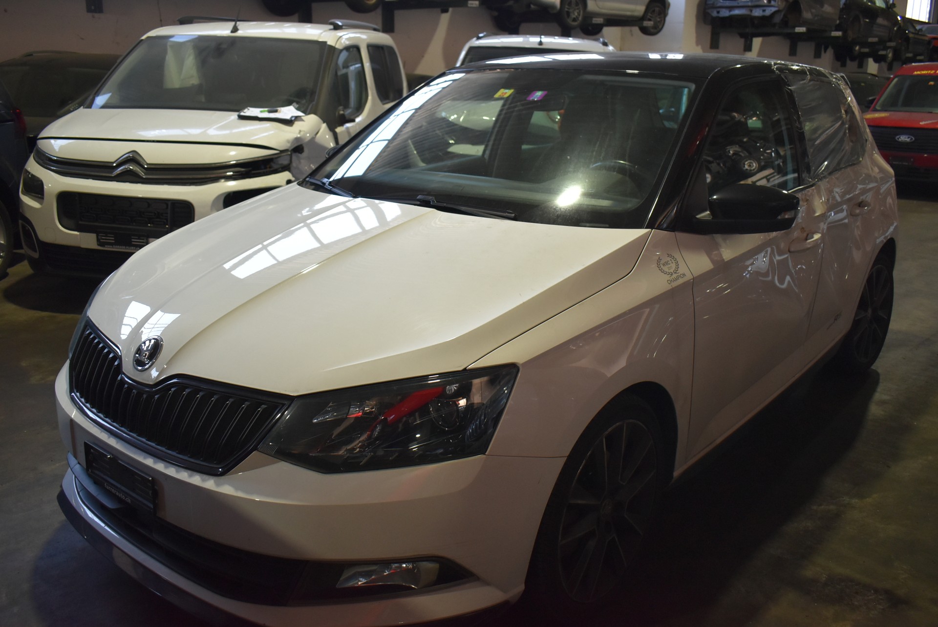 SKODA Fabia 1.4 TSI R5 DSG-image-7
