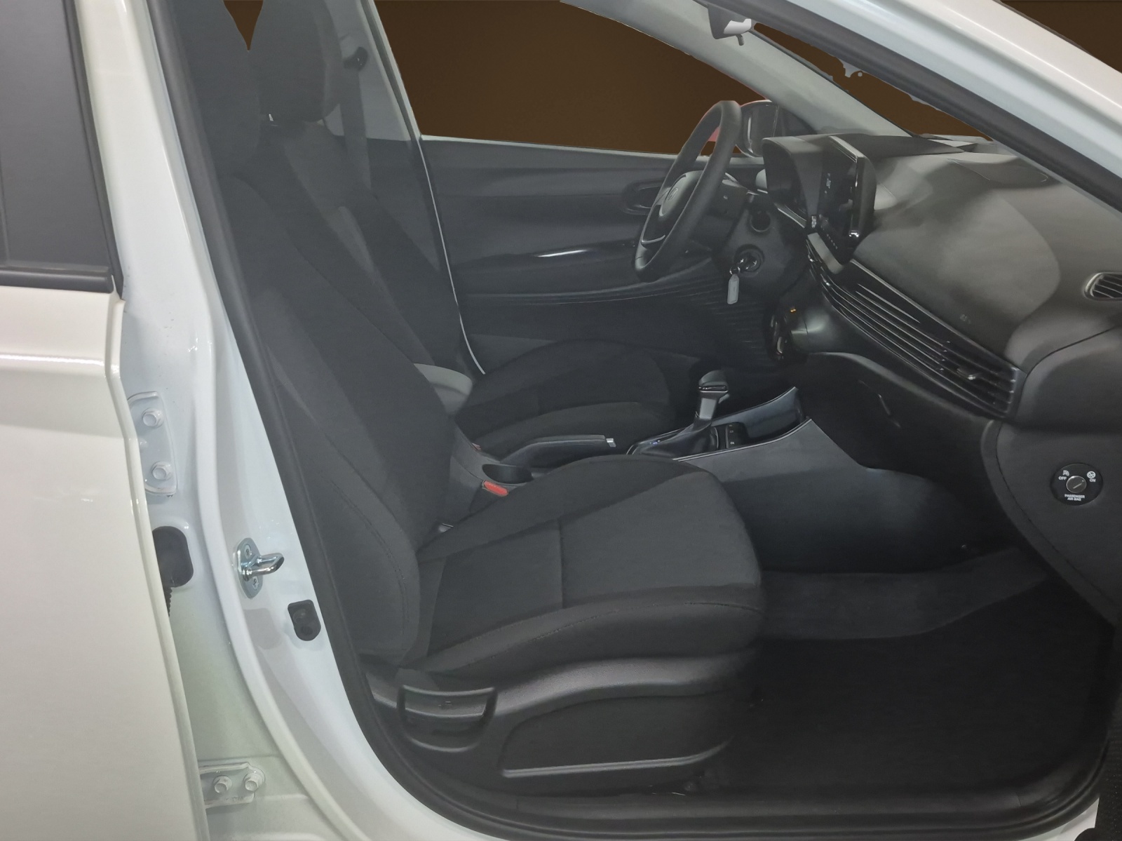 HYUNDAI i20 1.0 T-GDi Amplia-image-8