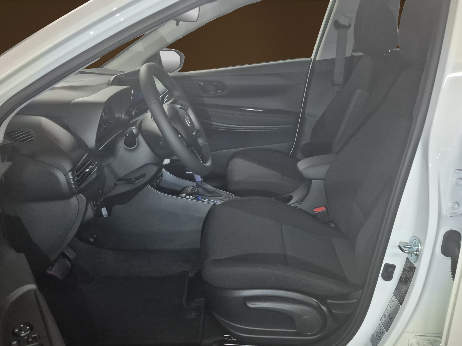 HYUNDAI i20 1.0 T-GDi Amplia-image-5