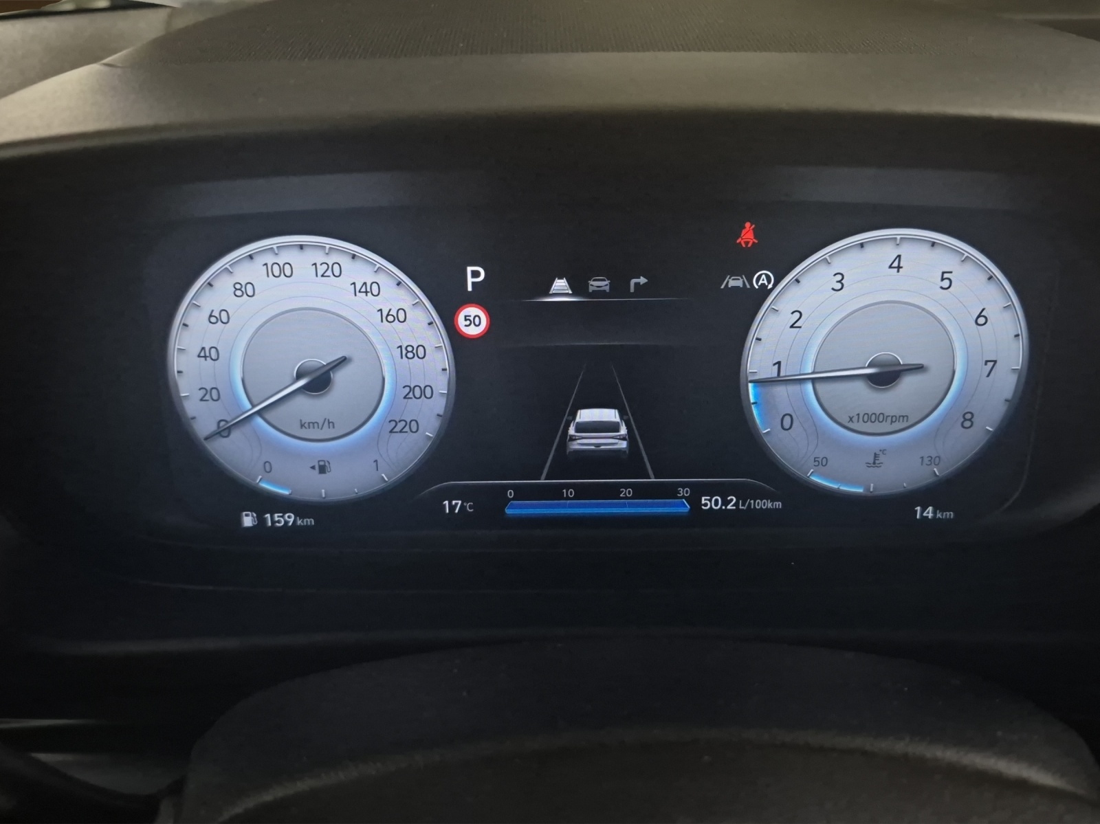 HYUNDAI i20 1.0 T-GDi Amplia-image-10