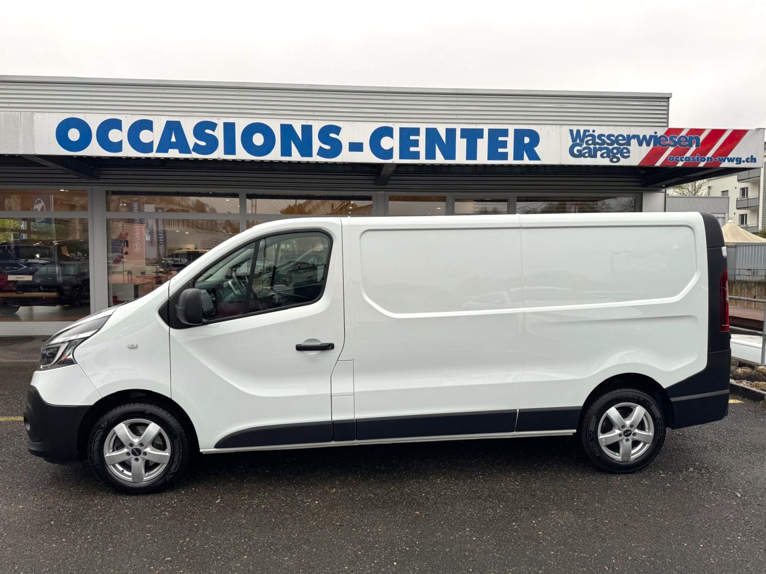 RENAULT Trafic Ene dCi120 2.0 Bus L2H1 *1550 KG Nutzlast*-image-11