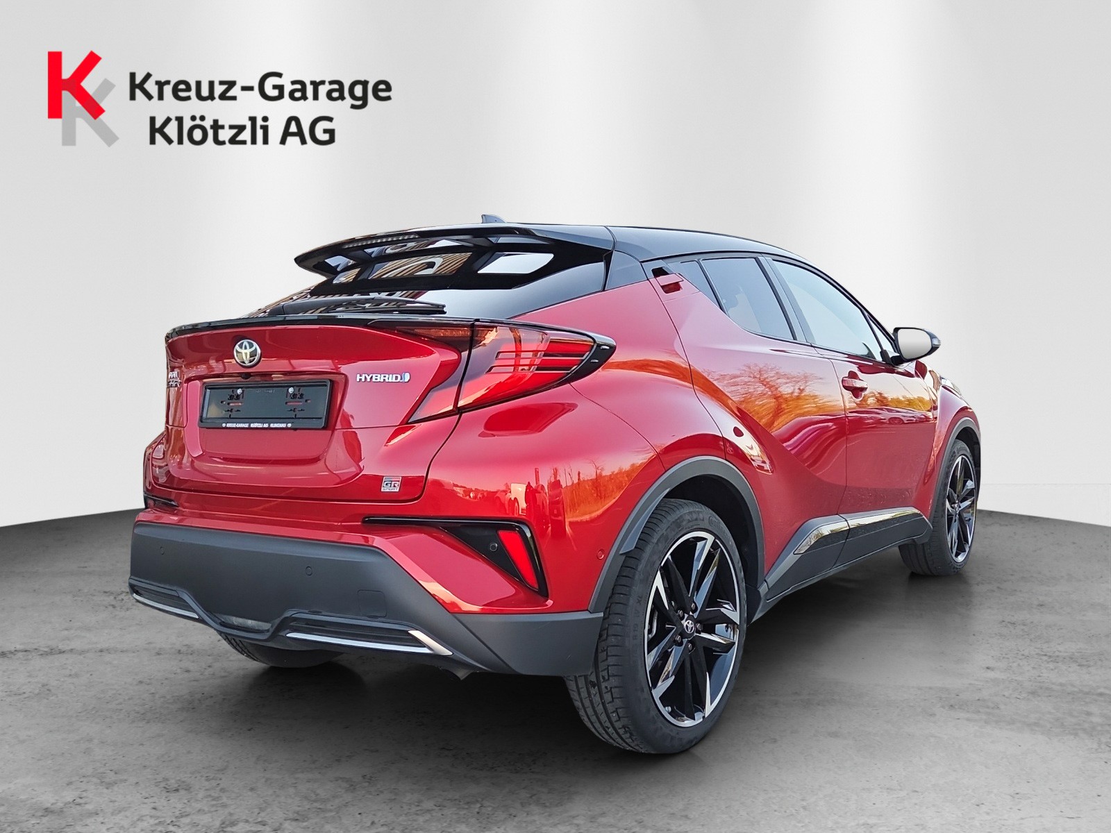 TOYOTA C-HR 2.0 HSD CVT GR Sport-image-2