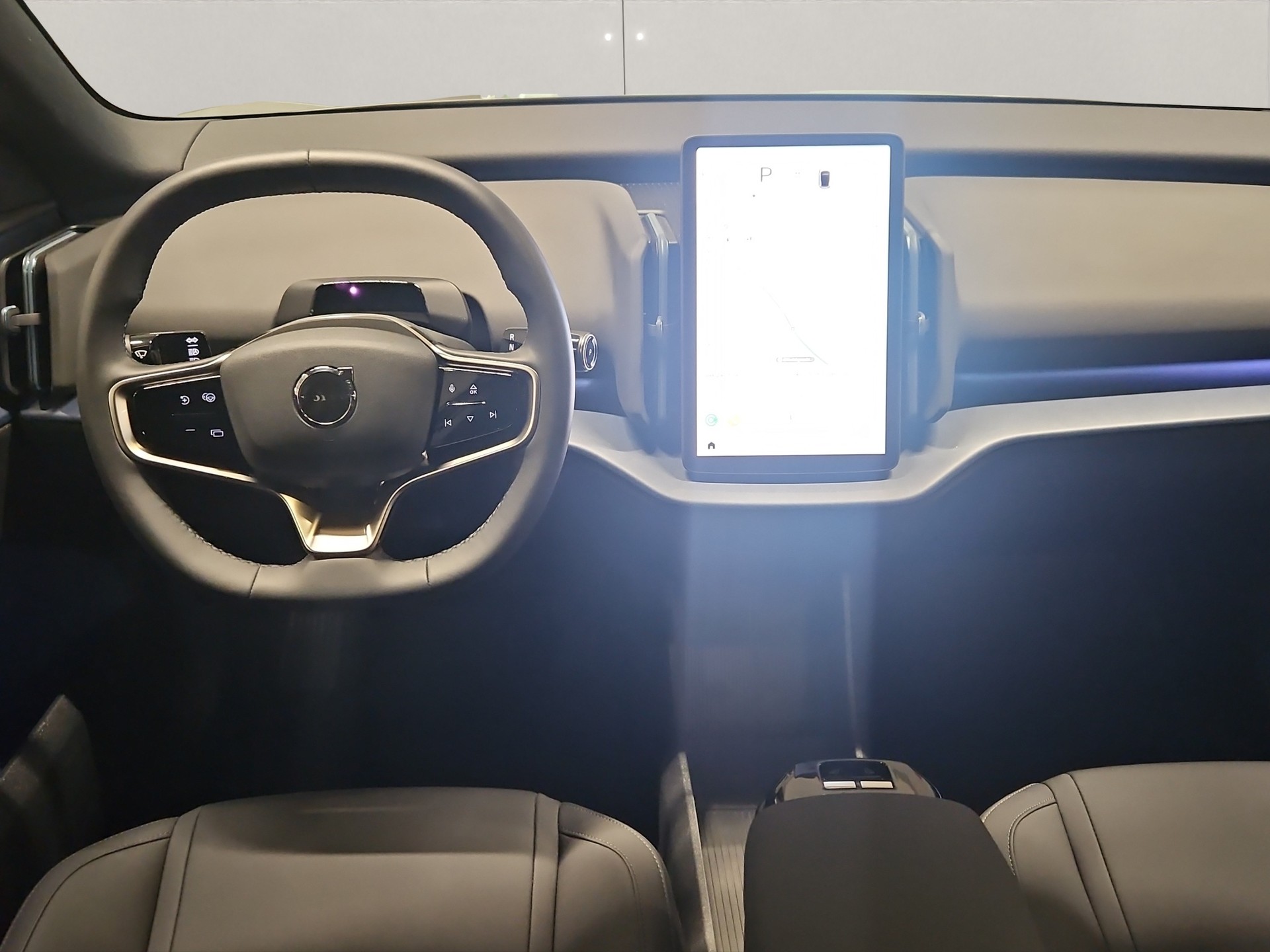 VOLVO EX30 E60 Ultra-image-8