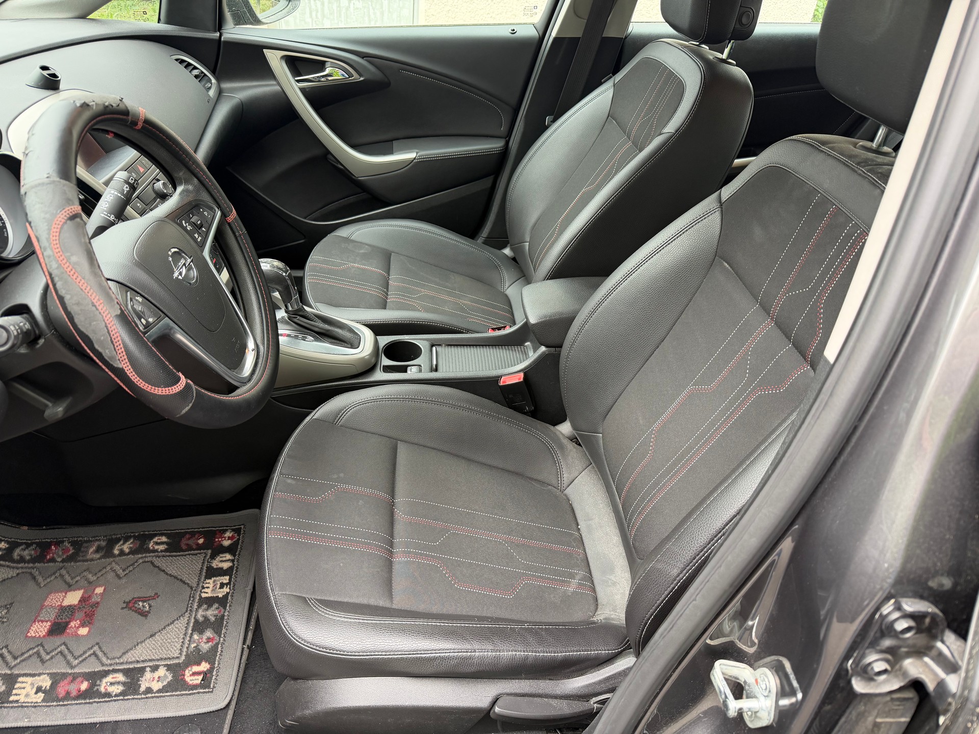 OPEL Astra 1.4i 16V Turbo Sport Automatic-image-7