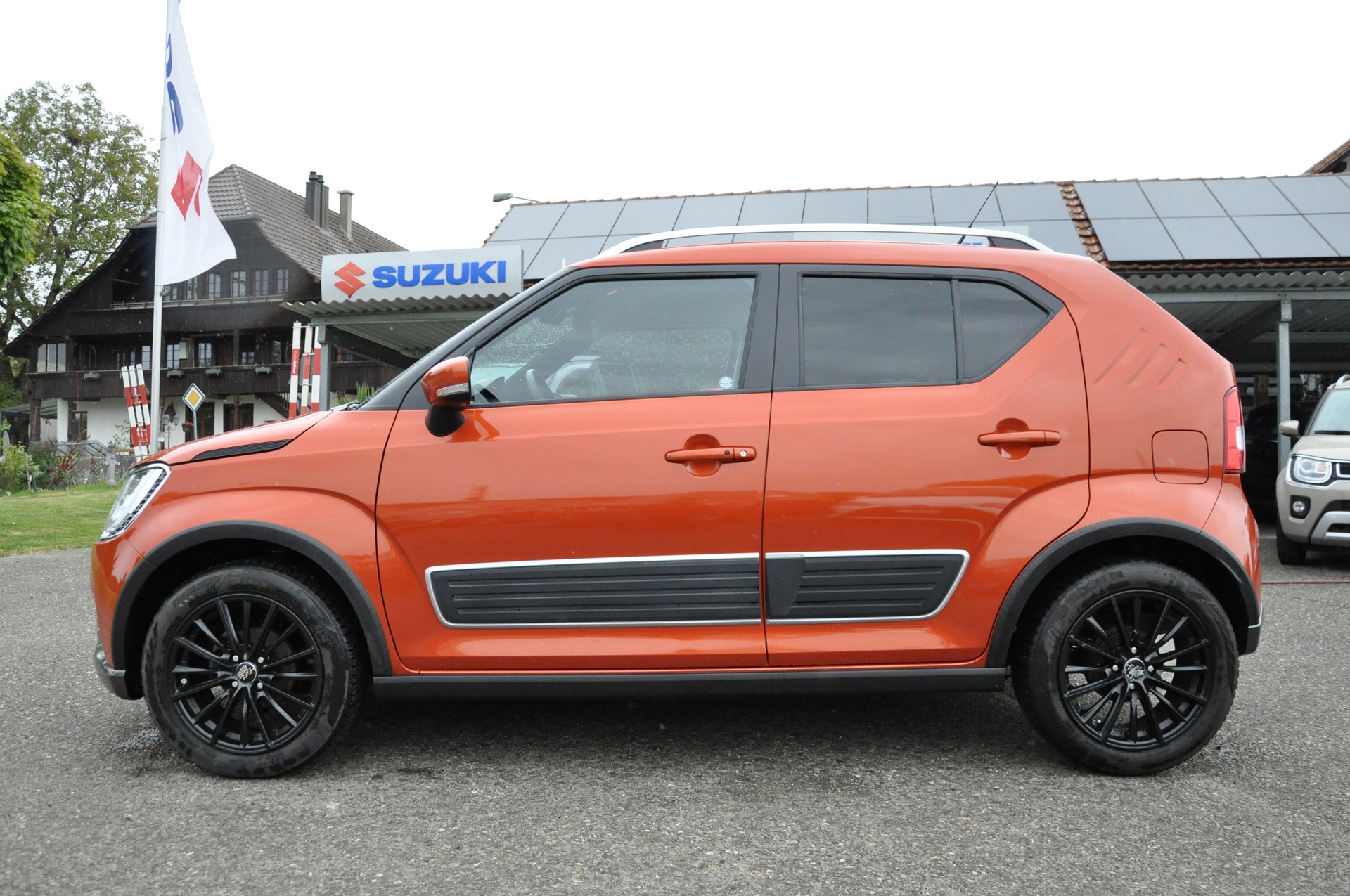 SUZUKI Ignis 1.2i Compact Top-showroom-element-2