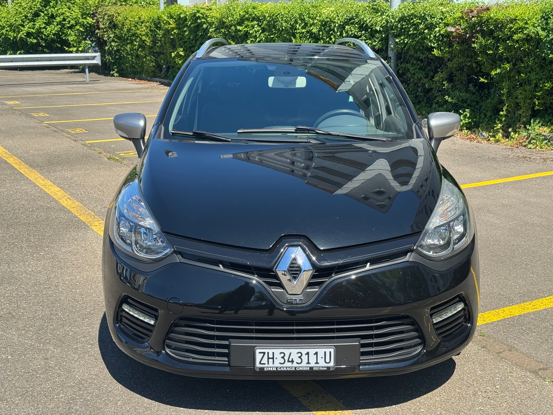 RENAULT Clio Grandtour 1.2 16V T GT EDC-image-1