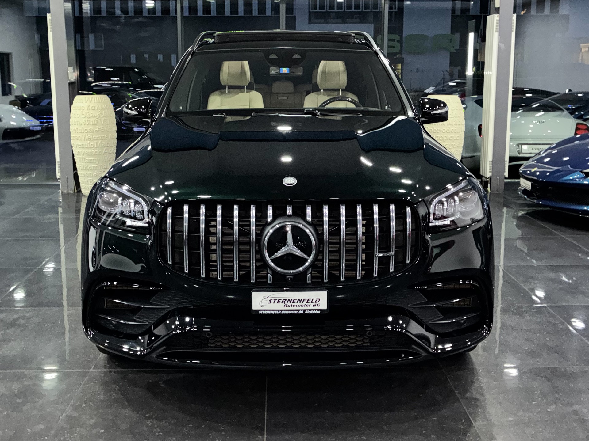 MERCEDES-BENZ GLS 63 AMG 4Matic + 9G-Tronic-image-1