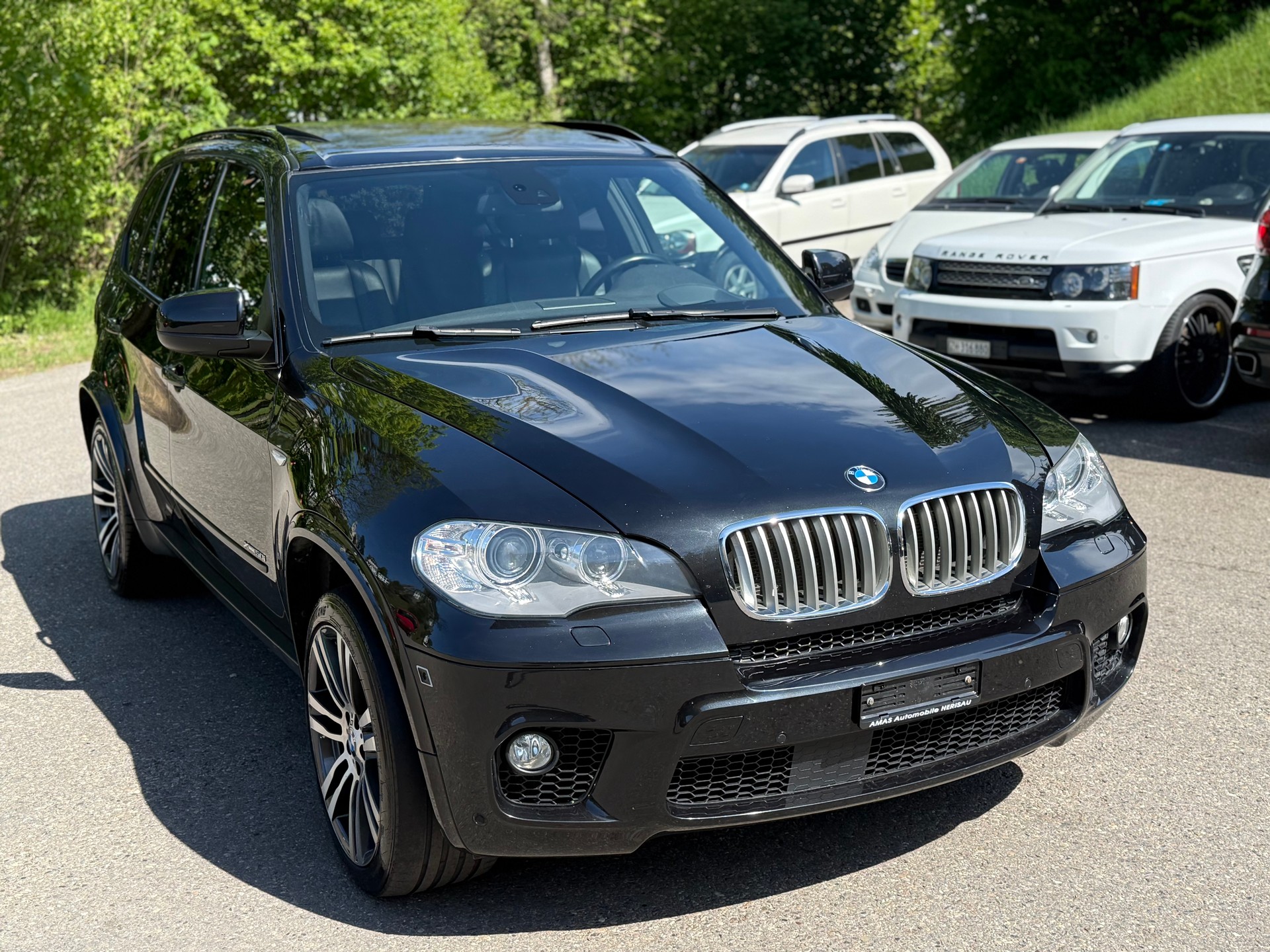 BMW X5 xDrive 50i Steptronic-image-12
