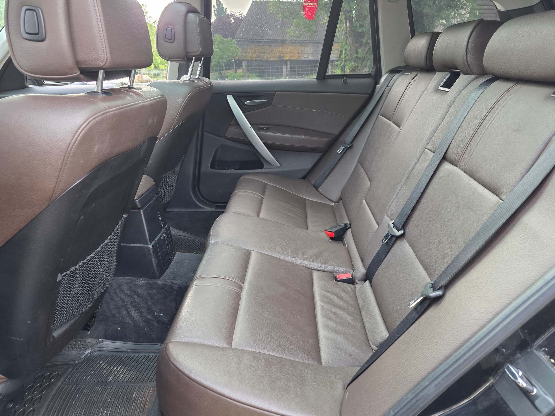 BMW X3-image-10