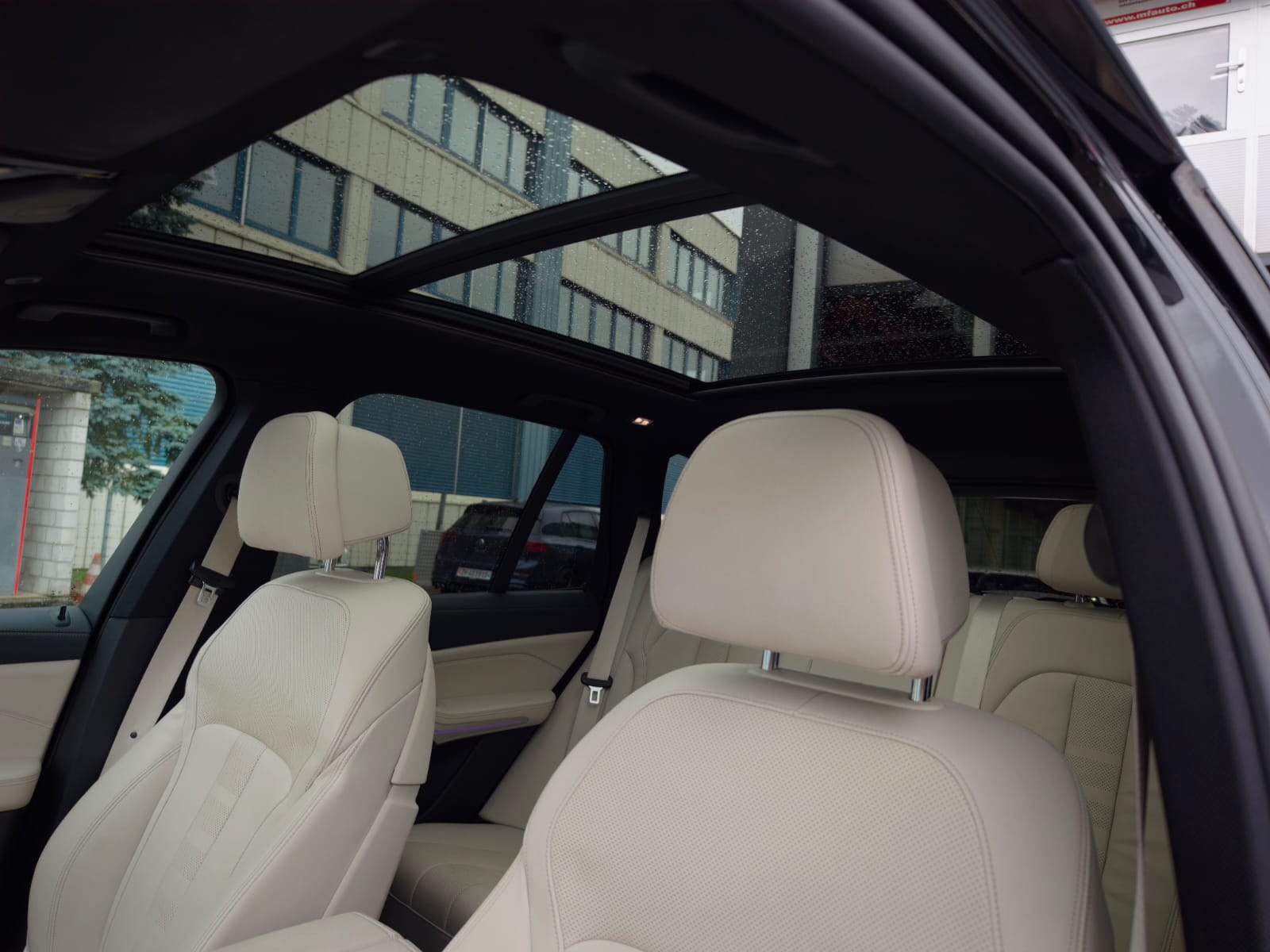 BMW X5 40i xDrive SAG M-SPORT-image-11