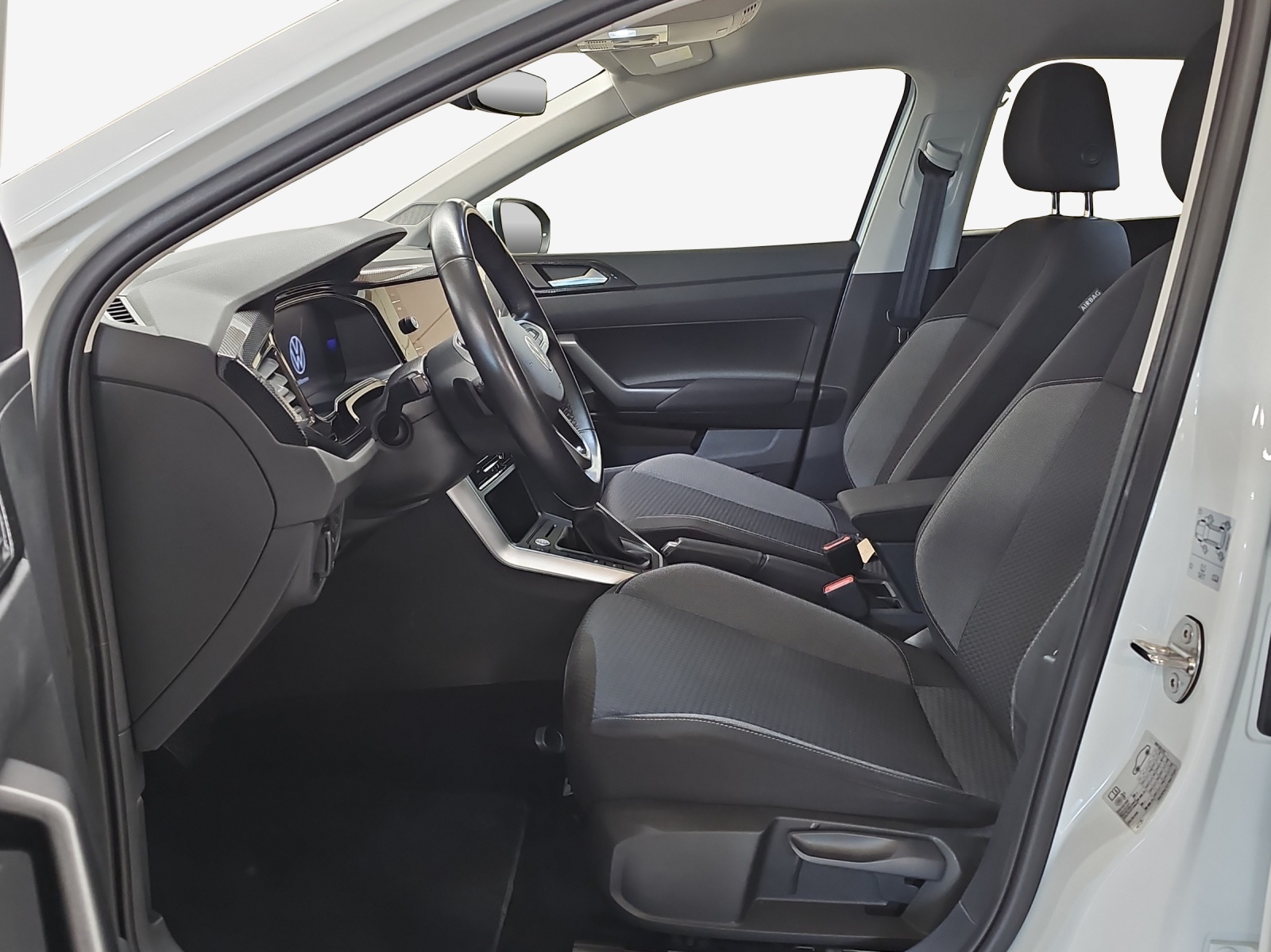 VW Taigo 1.0 TSI Life DSG-image-7
