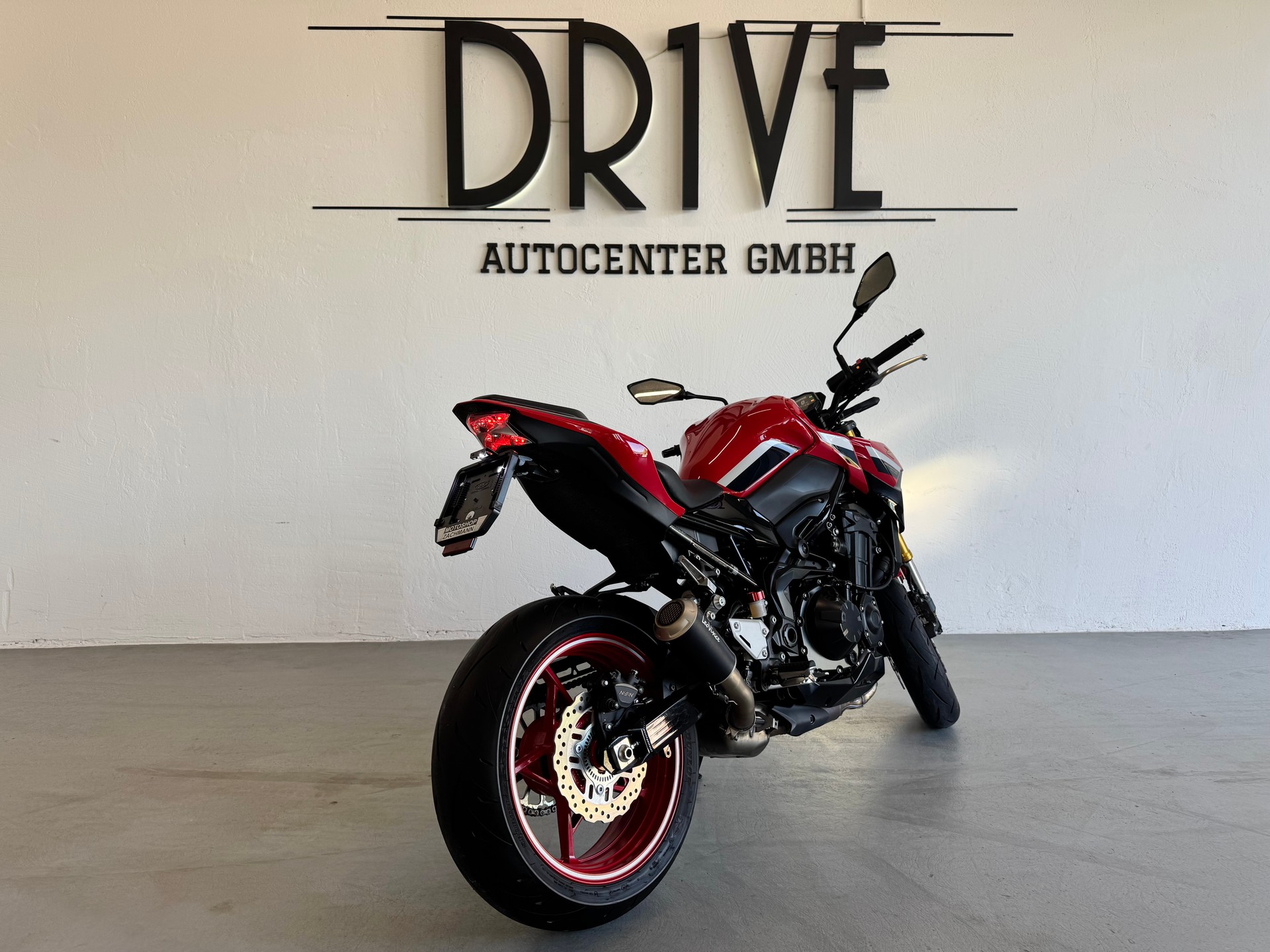 KAWASAKI Z 900 Performance-image-2