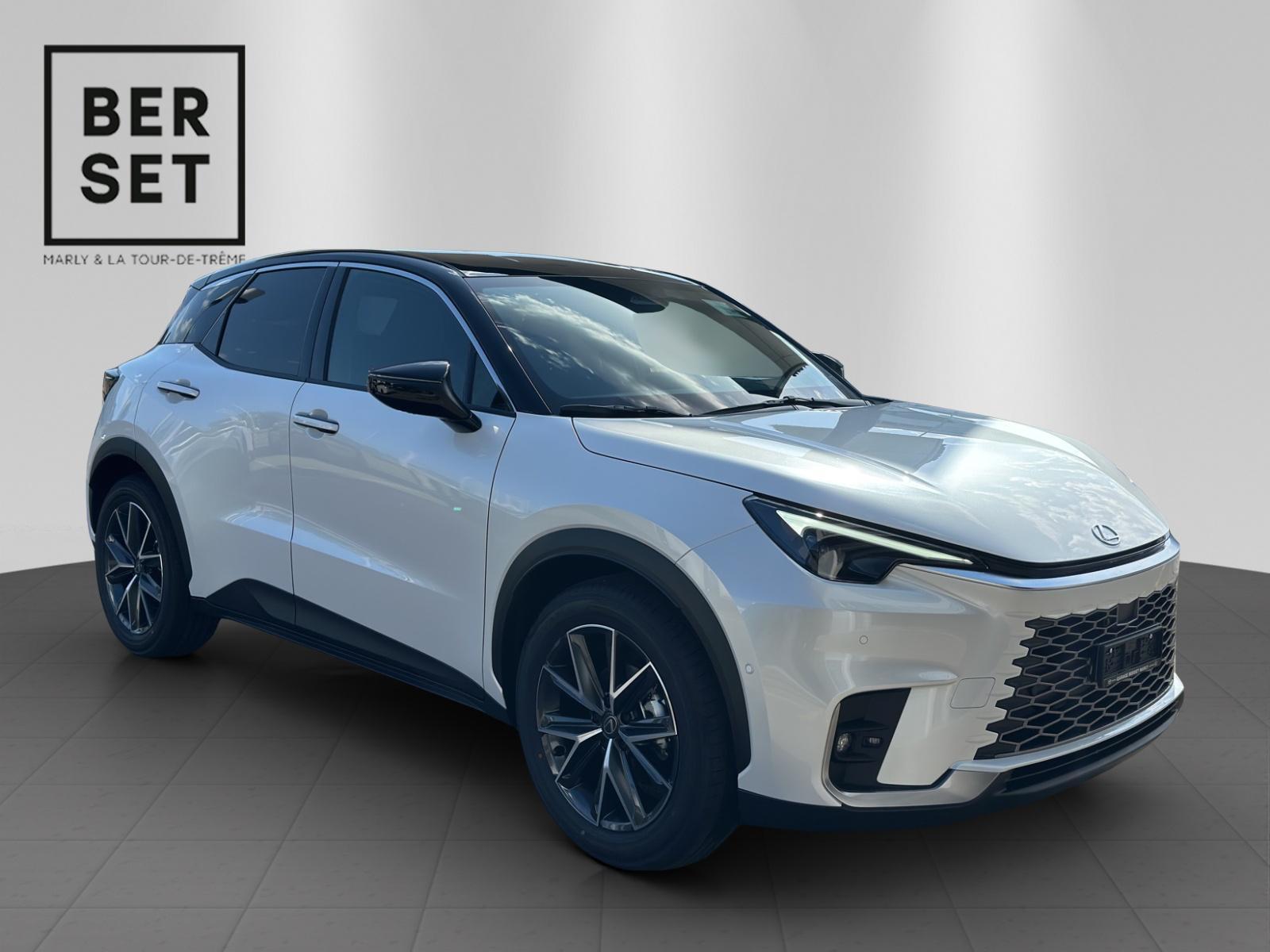 LEXUS LBX 1.5 Hybrid Cool-image-4