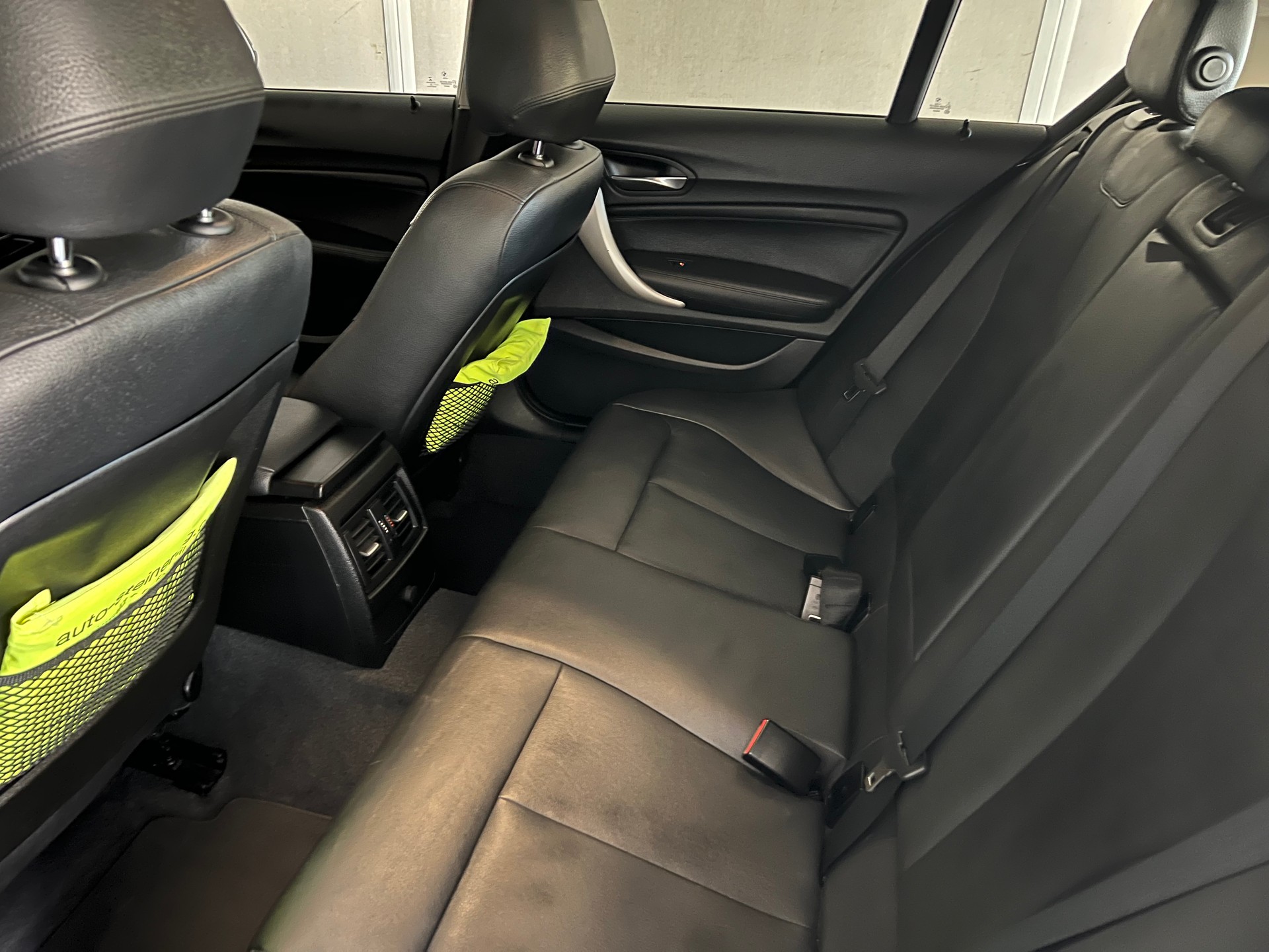 BMW 120d xDrive-image-5