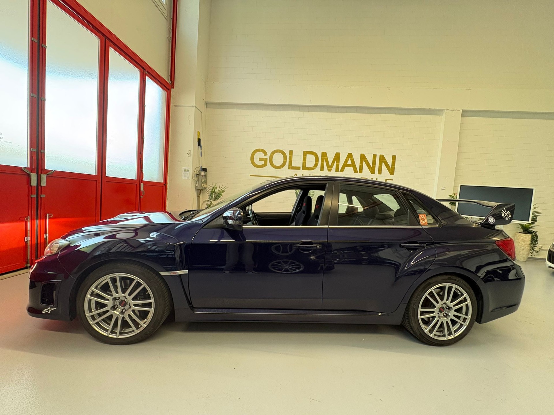 SUBARU 2.5 Turbo 4WD WRX STI Sport-showroom-element-3