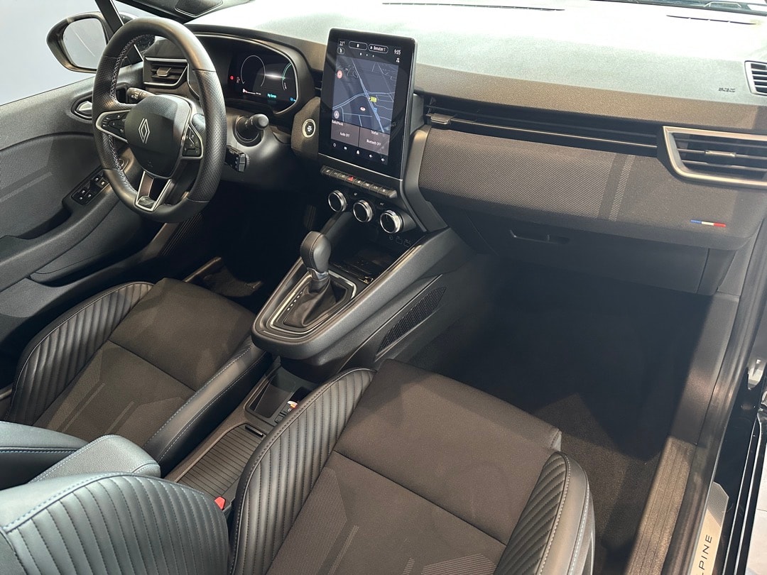 RENAULT Clio 1.6 E-Tech Esprit Alpine-image-12