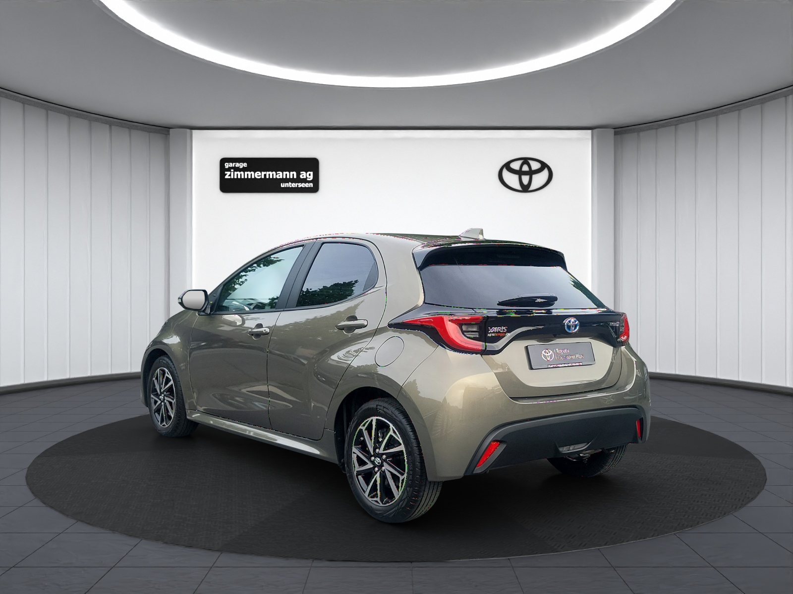 TOYOTA Yaris 1.5 VVT-i HSD Trend-image-8
