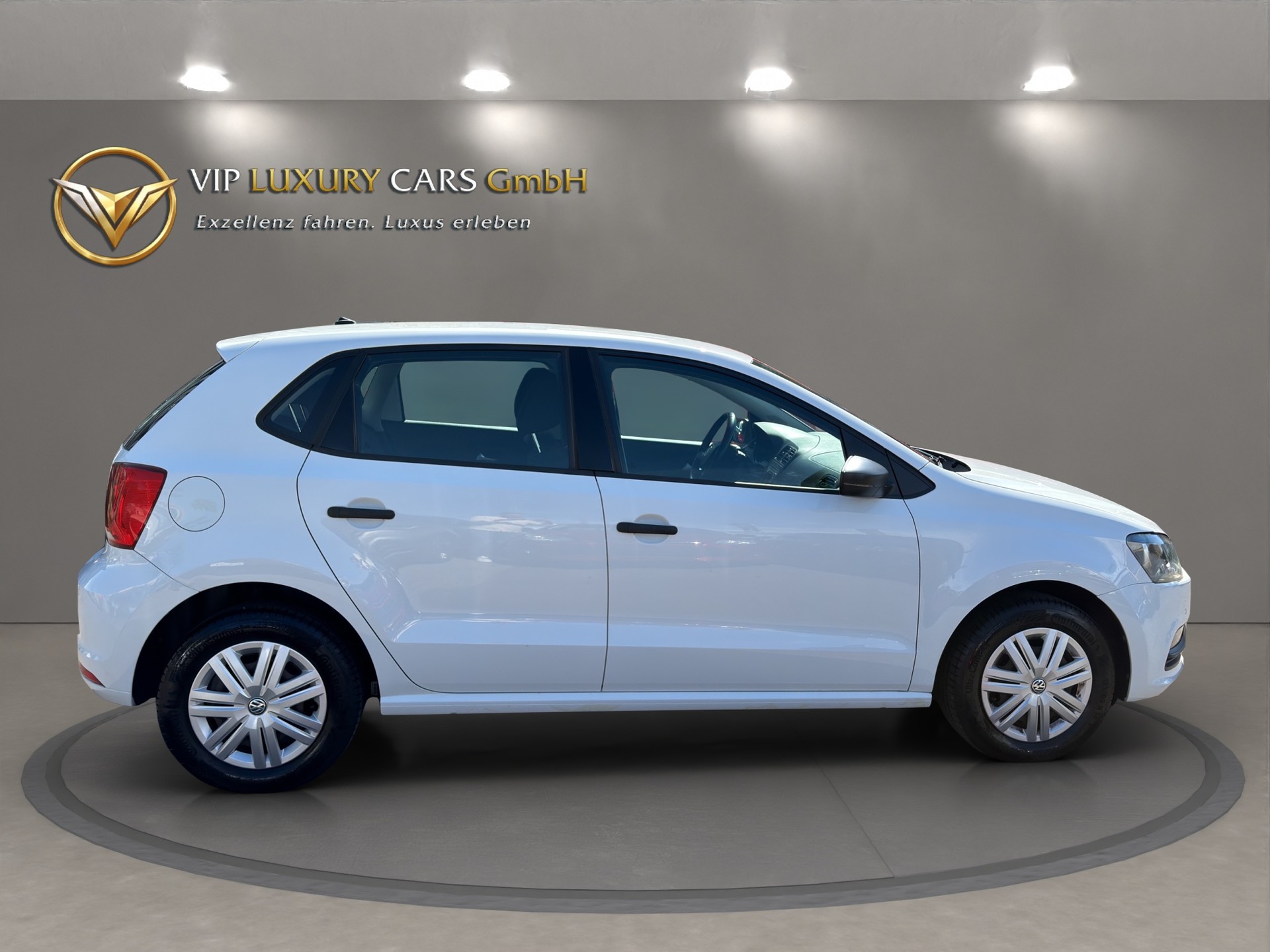 VW Polo 1.0 BMT Trendline-image-4