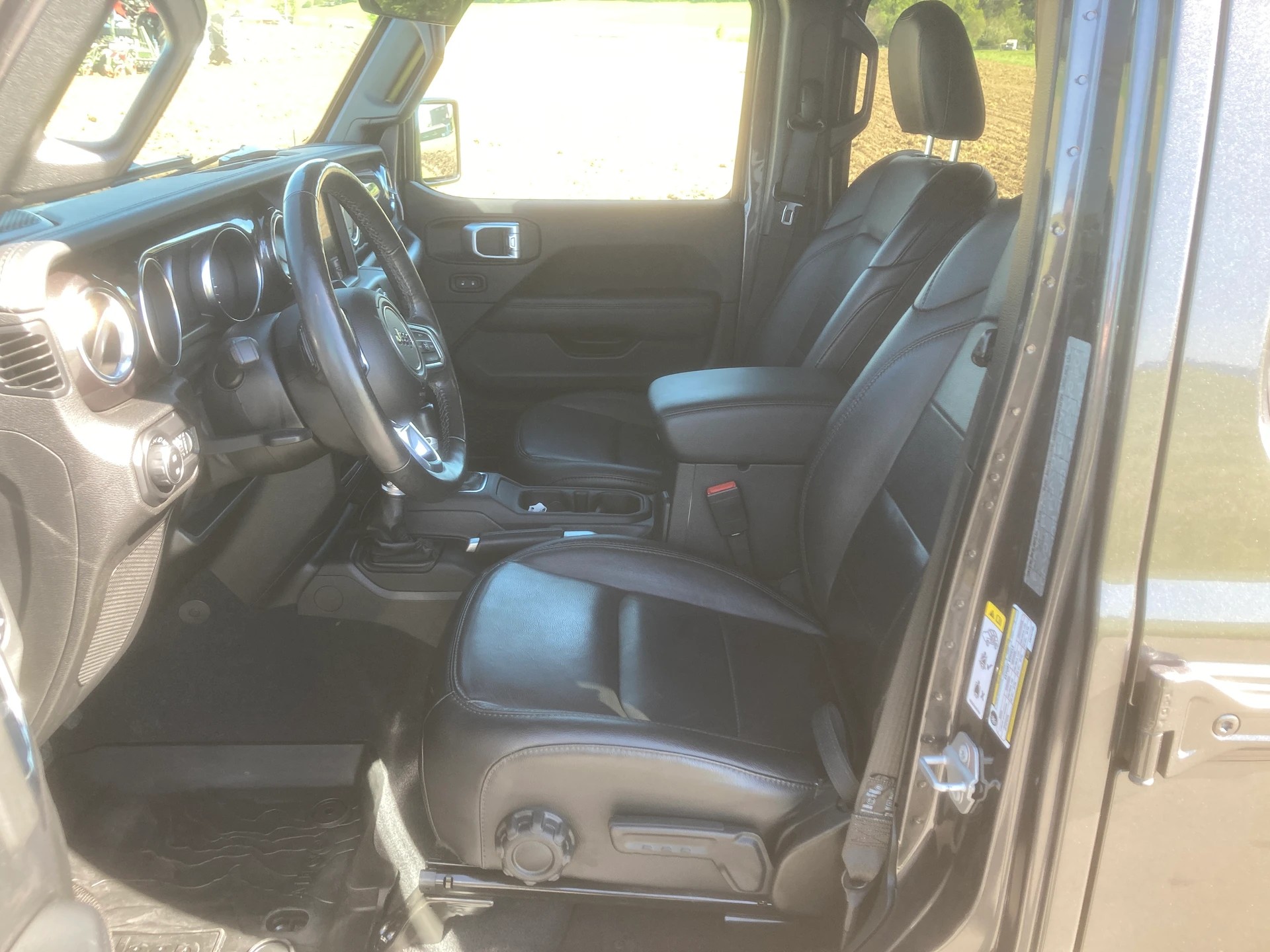JEEP Wrangler 2.0 Unlimited Sahara Automatic-image-9