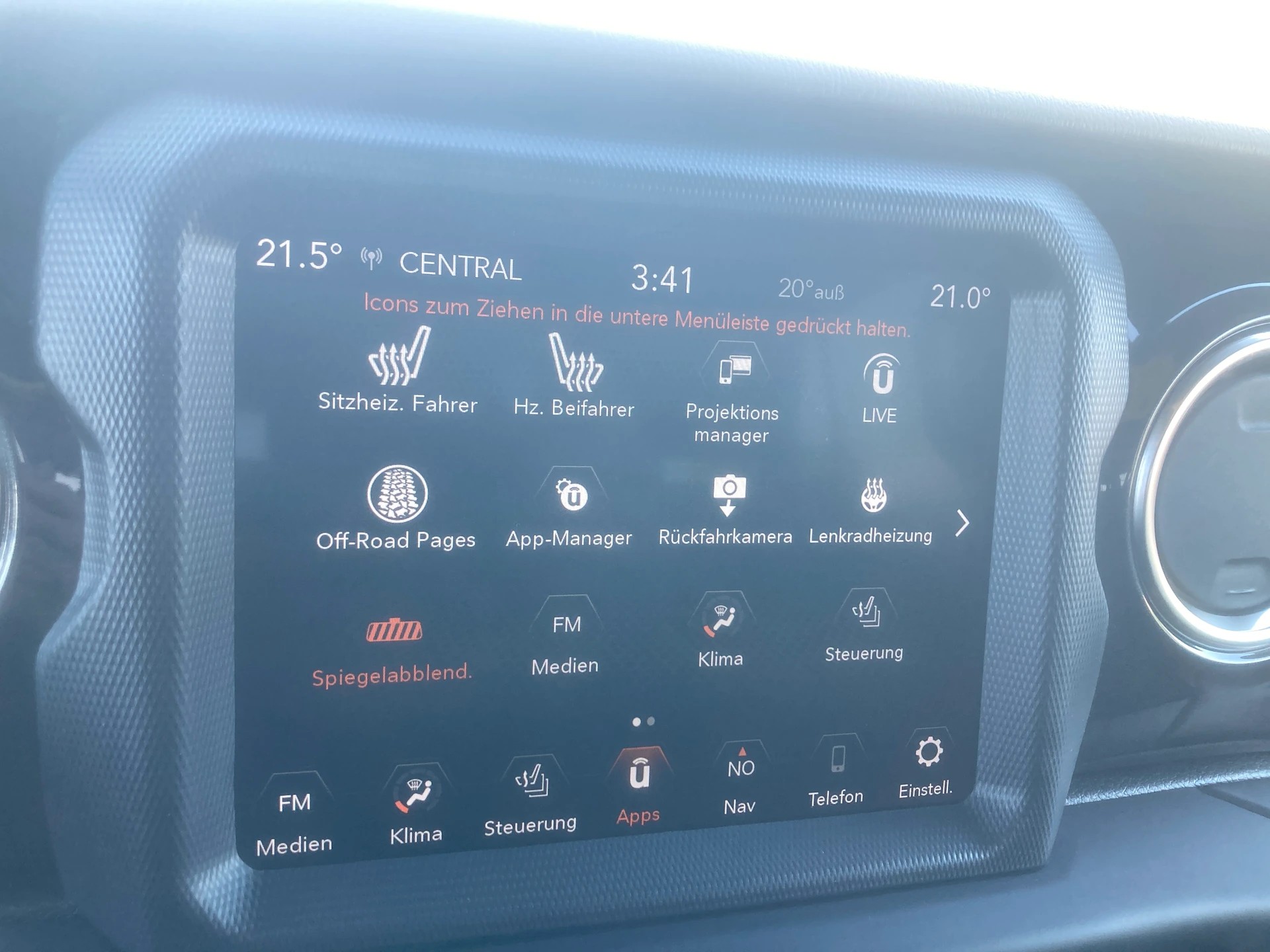 JEEP Wrangler 2.0 Unlimited Sahara Automatic-image-12