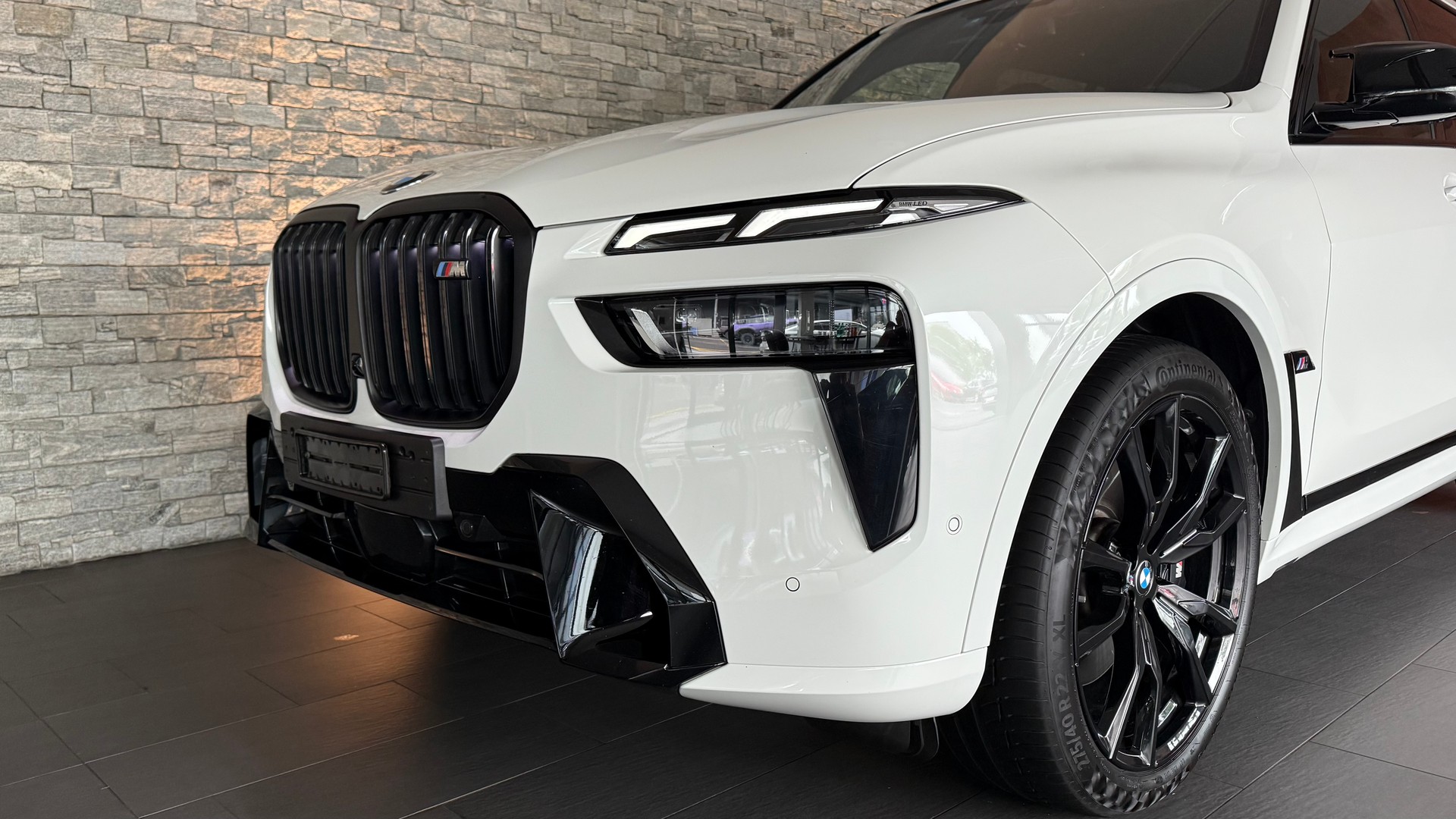 BMW X7 xDrive M60i V8 4.4 M Sport Pro 530PS „Facelift“-image-7