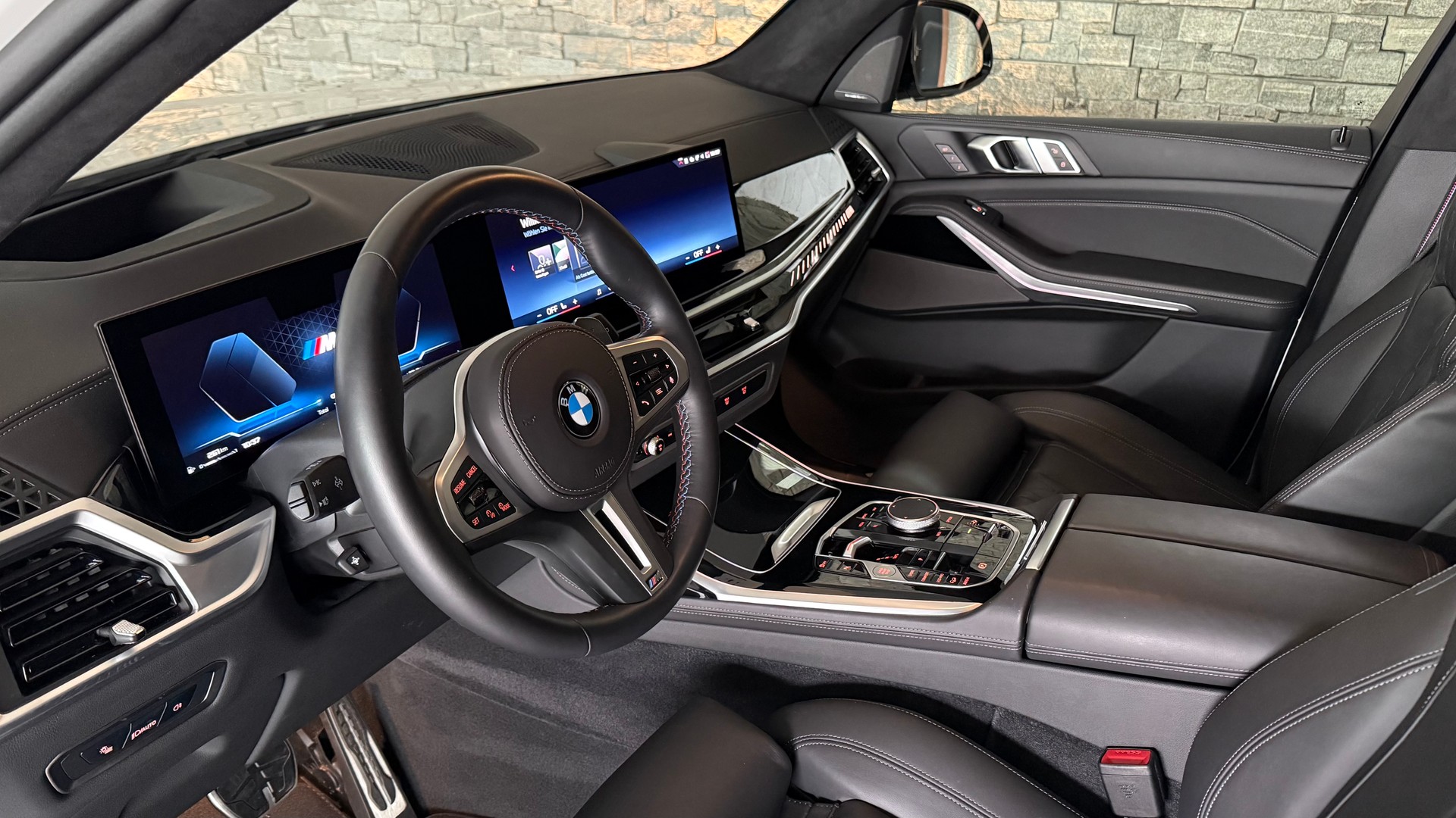 BMW X7 xDrive M60i V8 4.4 M Sport Pro 530PS „Facelift“-image-12