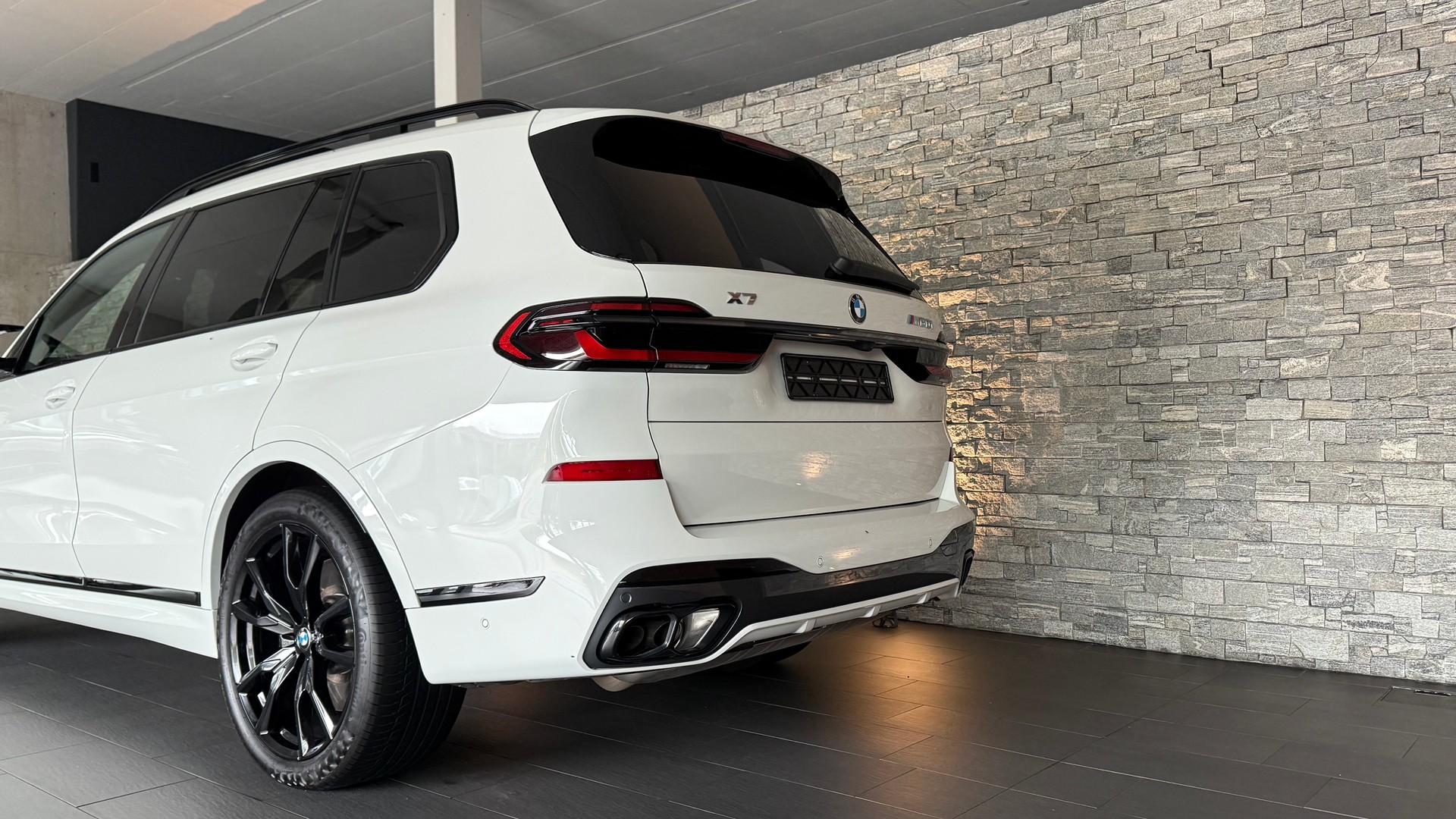 BMW X7 xDrive M60i V8 4.4 M Sport Pro 530PS „Facelift“-image-5