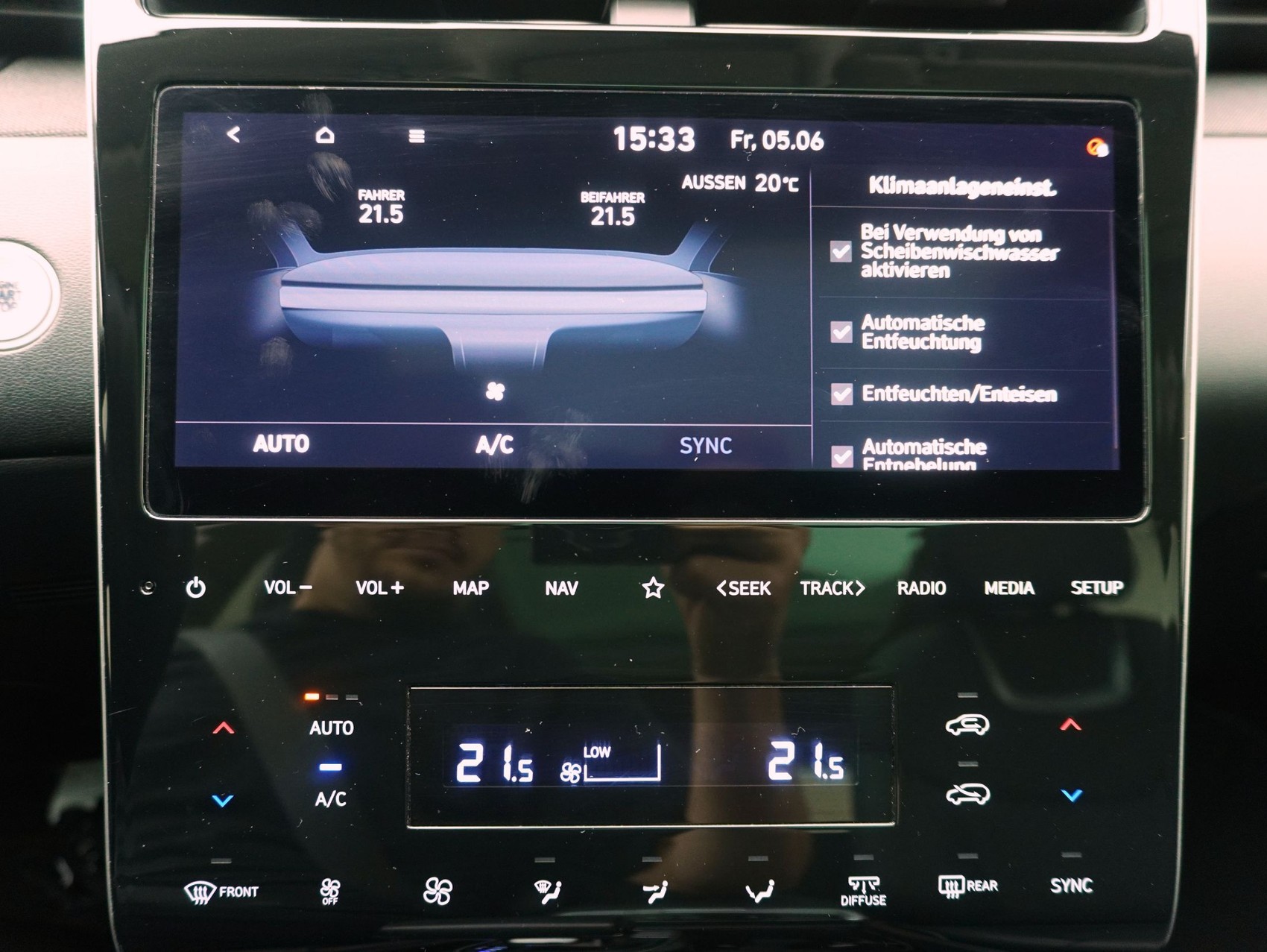 HYUNDAI Tucson 1.6 T-GDi Premium 4WD-image-18