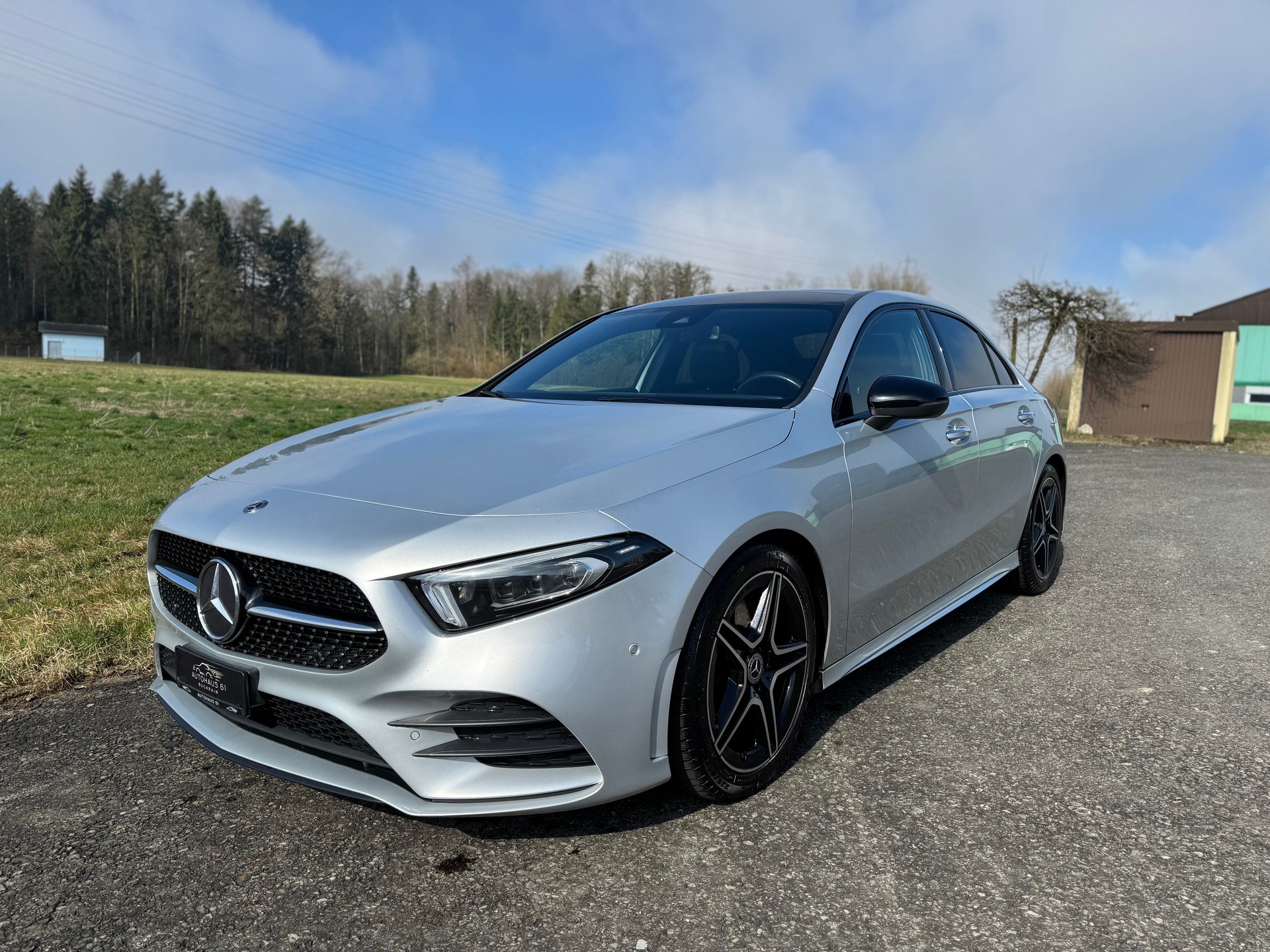 MERCEDES-BENZ A 220 AMG Line Limousine 4Matic / ab MFK 03.2026-image-2