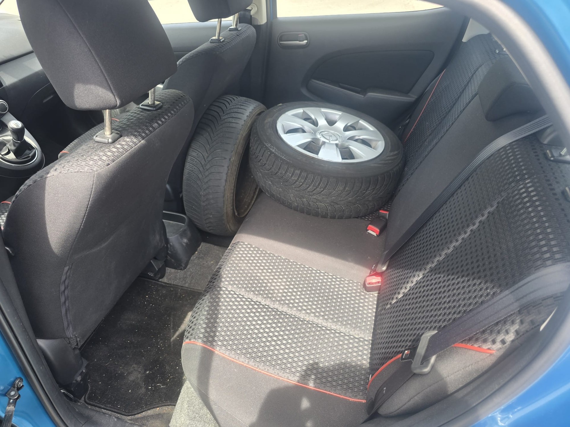 MAZDA 2 1.5i 16V Sport-image-9