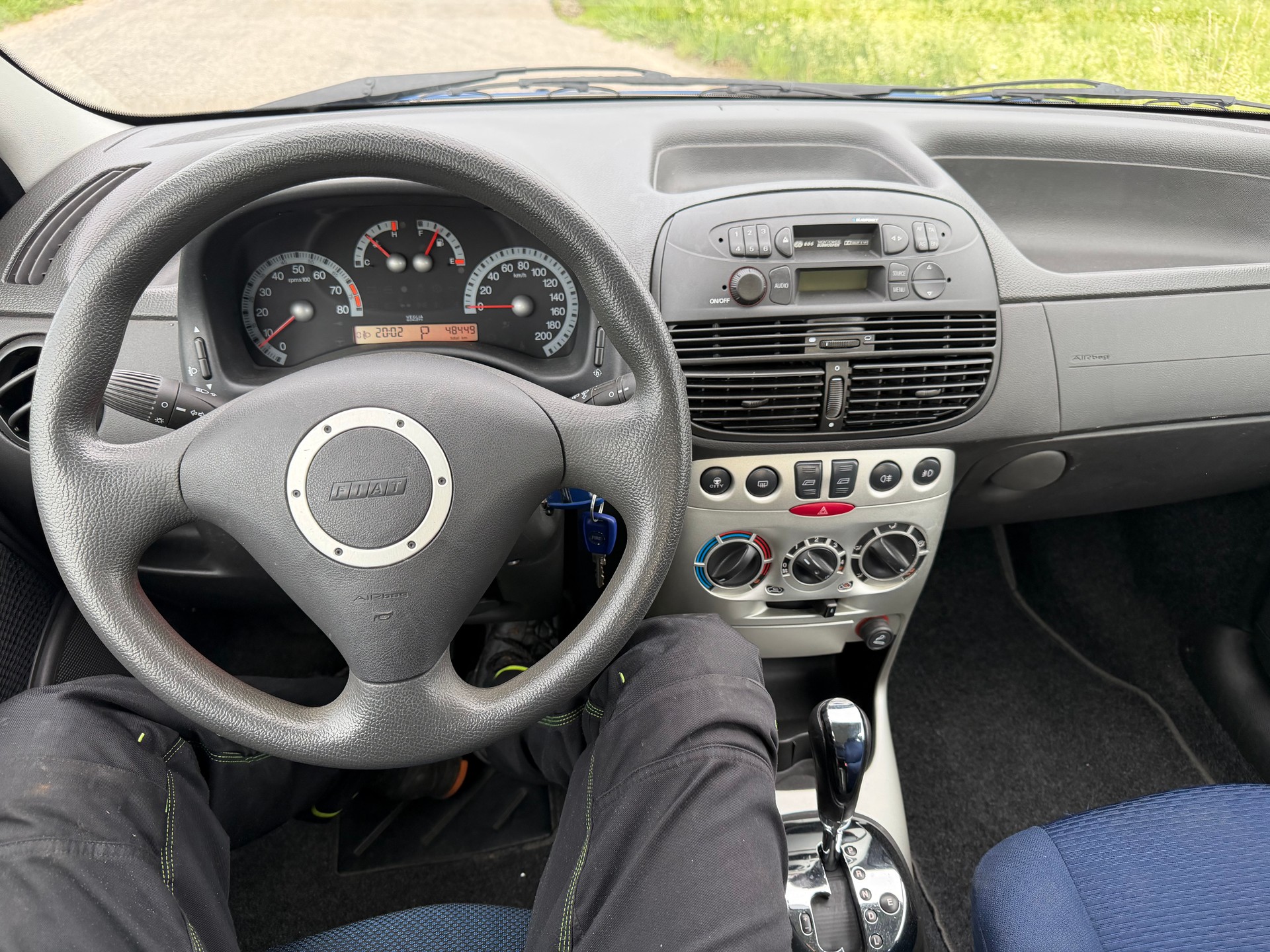 FIAT Punto 1.2 16V Sporting Speedgear-image-9