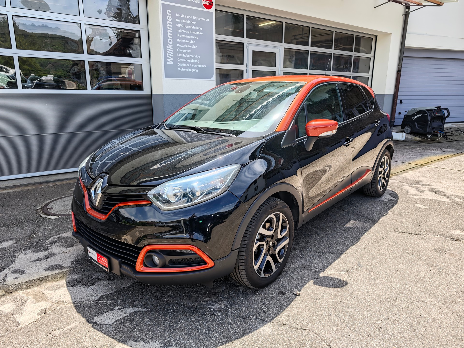 RENAULT Captur 1.2 T 16V Dynamique EDC