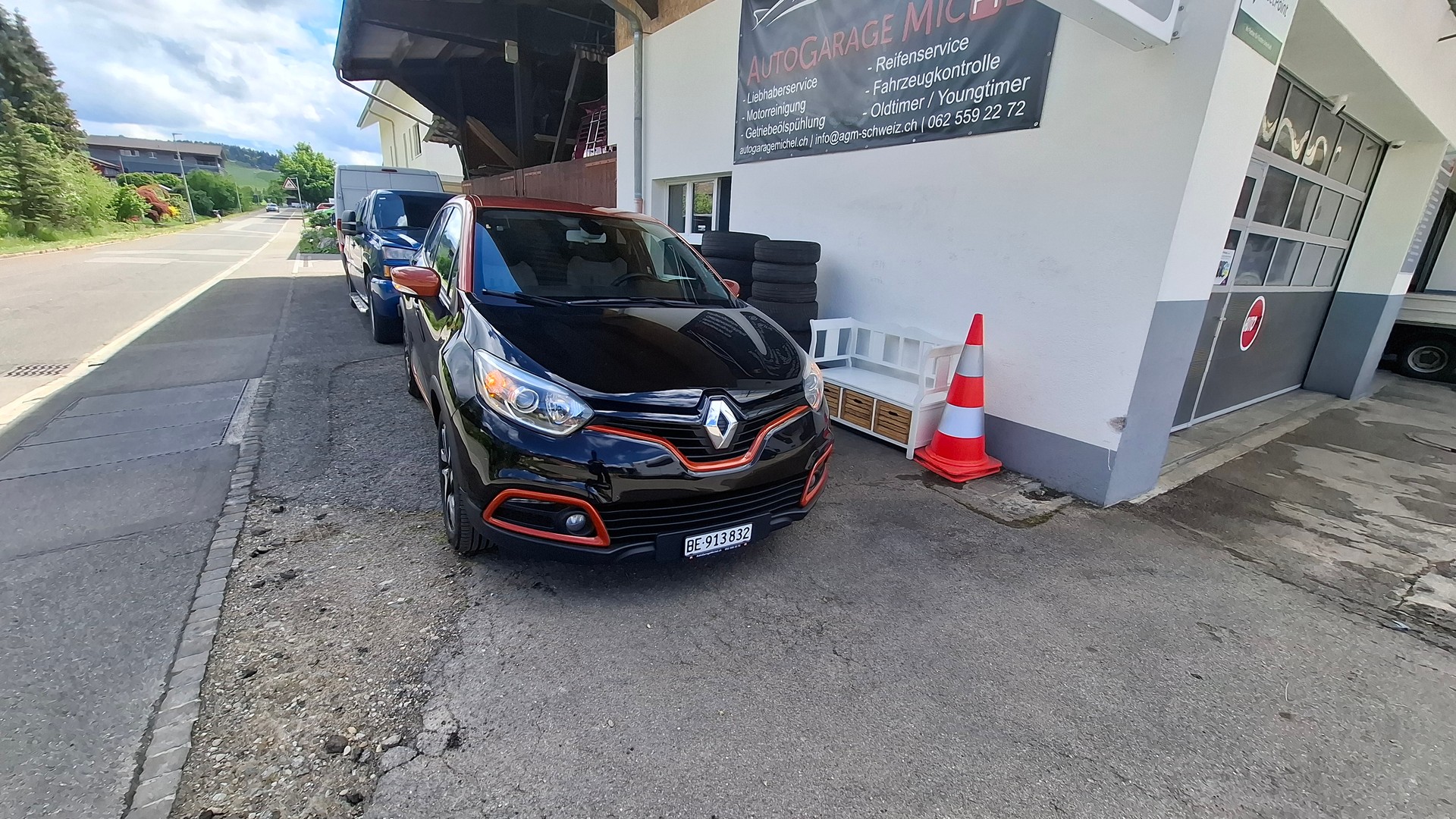RENAULT Captur 1.2 T 16V Dynamique EDC-image-1