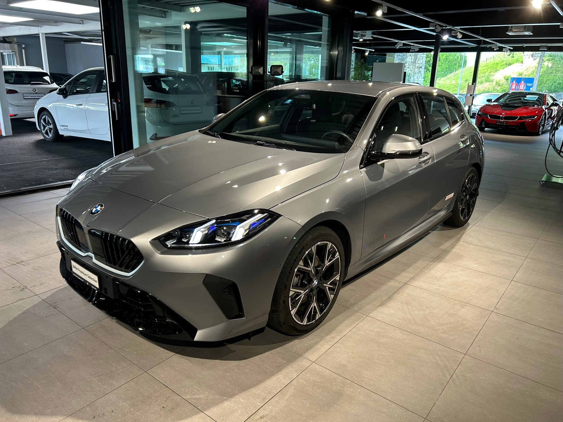 BMW 120 M Sport Steptronic-image-5