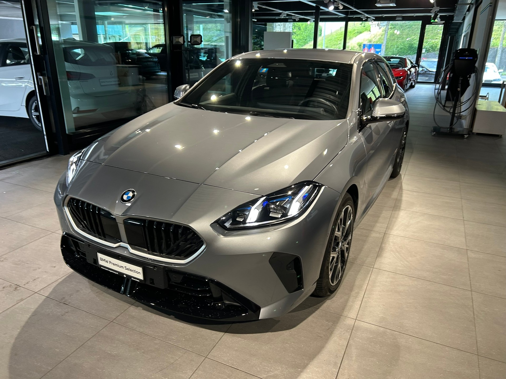 BMW 120 M Sport Steptronic-image-4