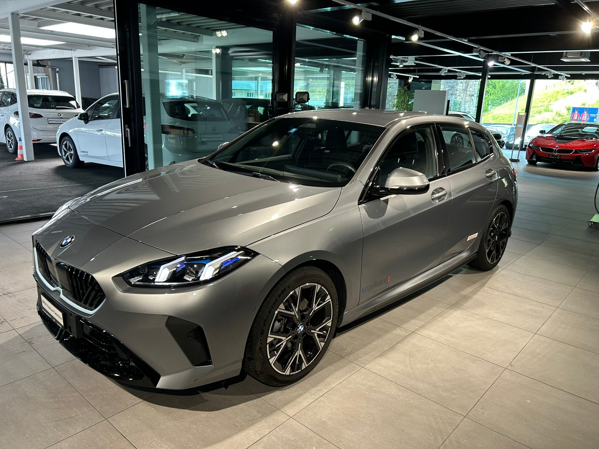 BMW 120 M Sport Steptronic-image-2
