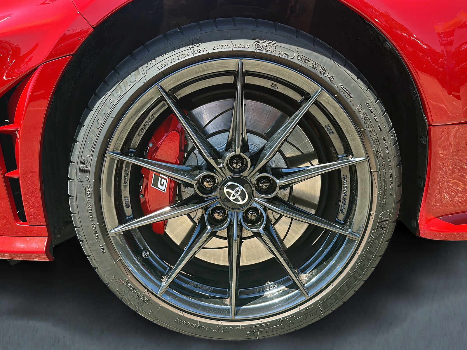 TOYOTA Yaris 1.6 GR Sport-image-12