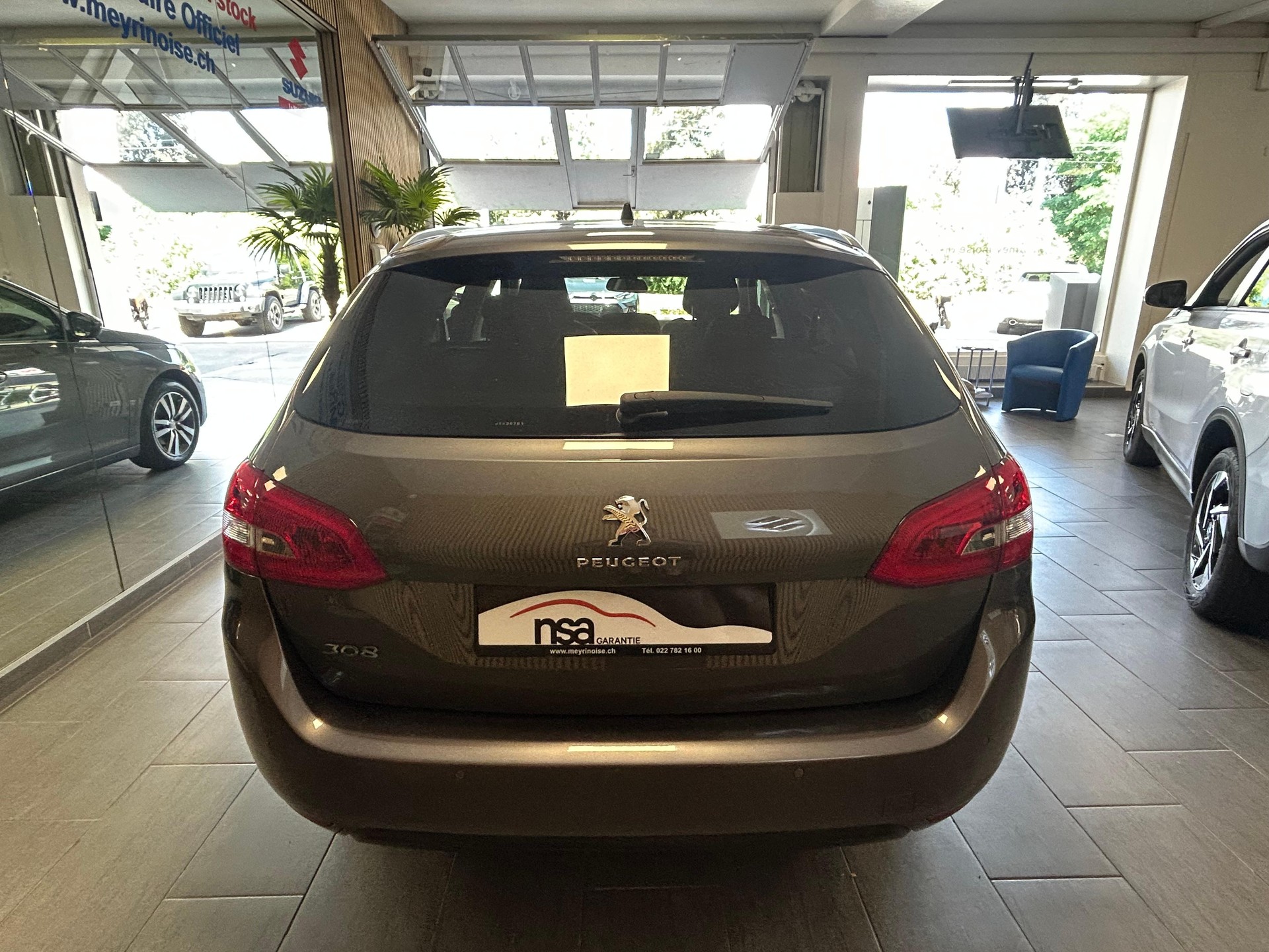 PEUGEOT 308 SW 1.5 BlueHDi Allure-image-5