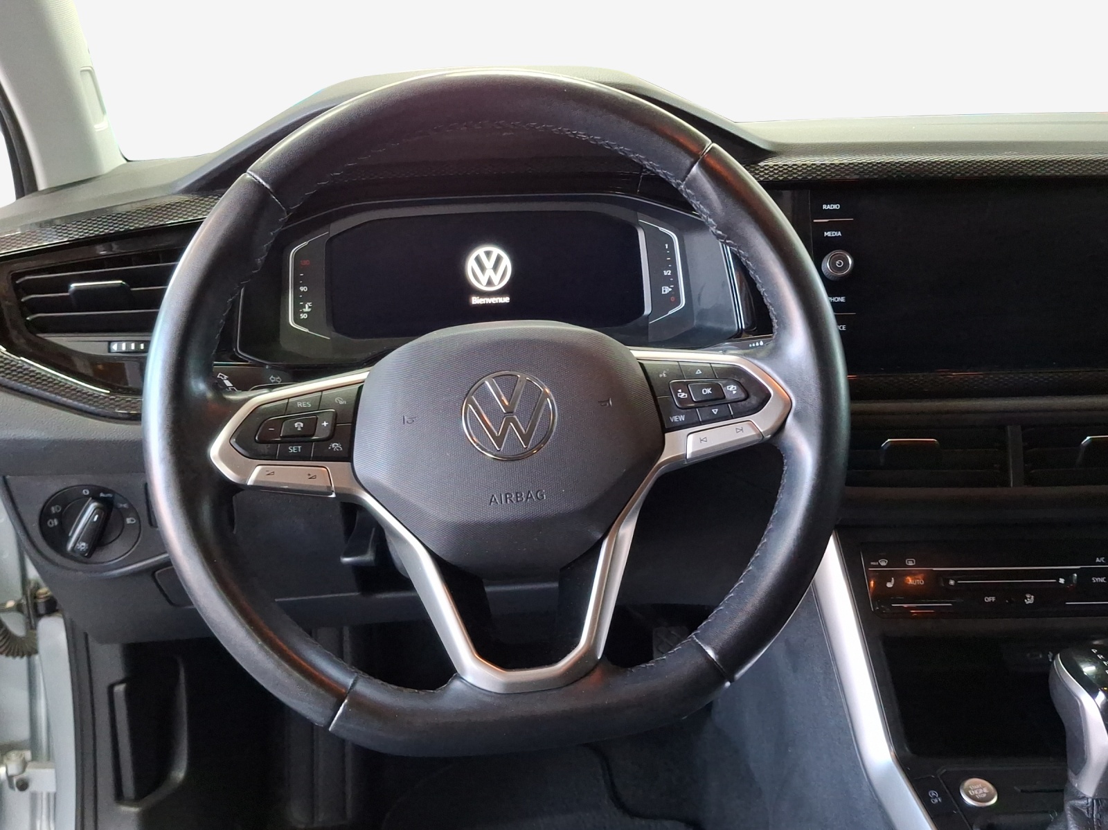 VW Polo 1.0 TSI Life DSG-image-9