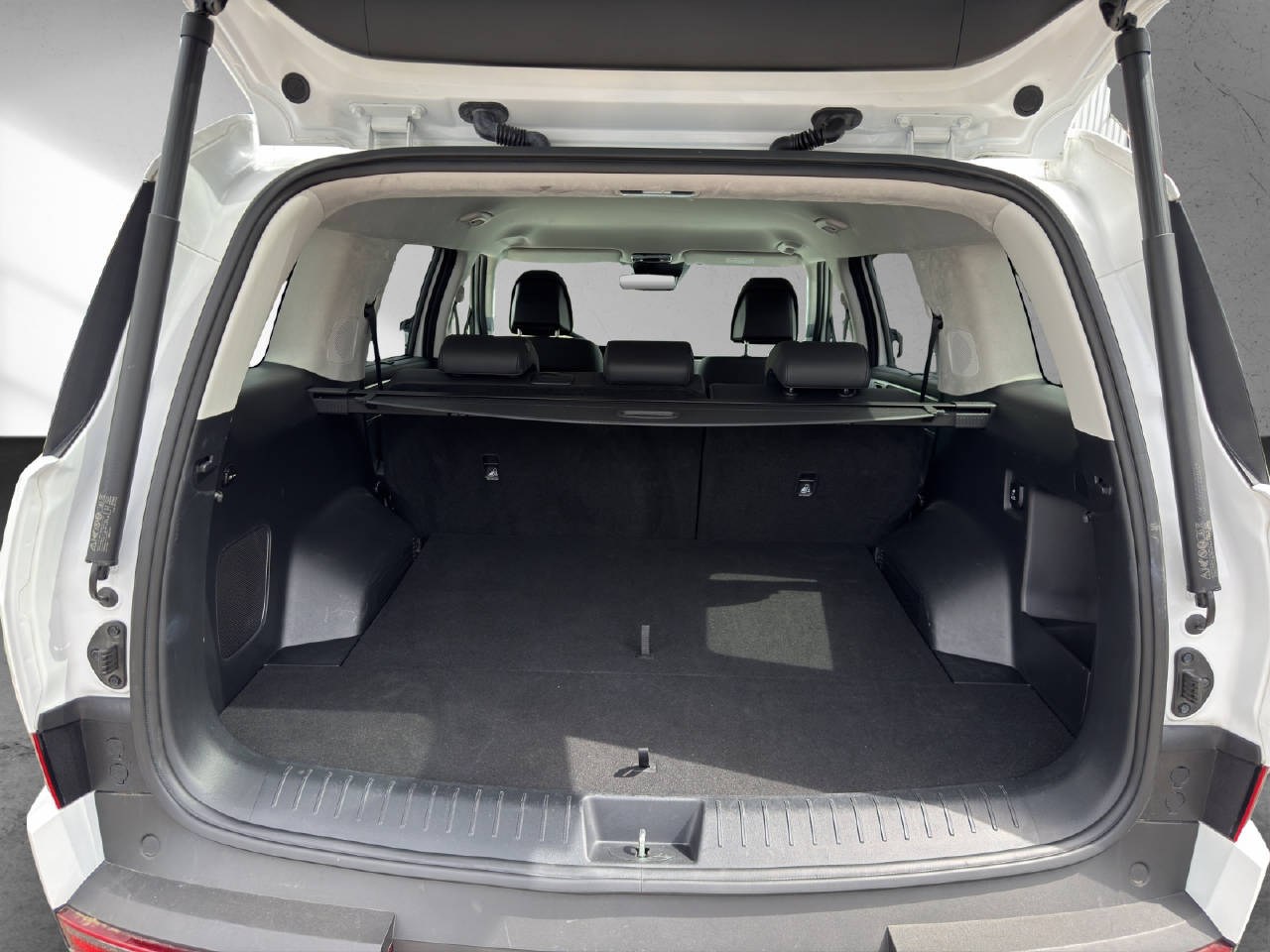 HYUNDAI Santa Fe 1.6 T-GDi HEV Vertex MY25-image-12