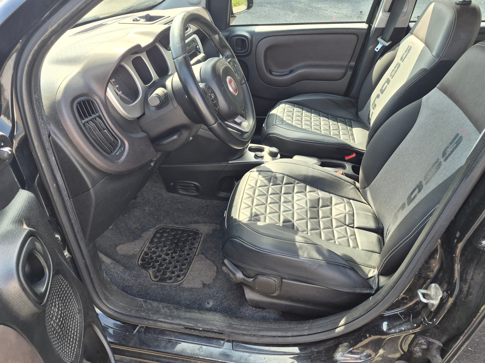 FIAT Panda 0.9 Twinair Turbo Cross 4x4-image-5