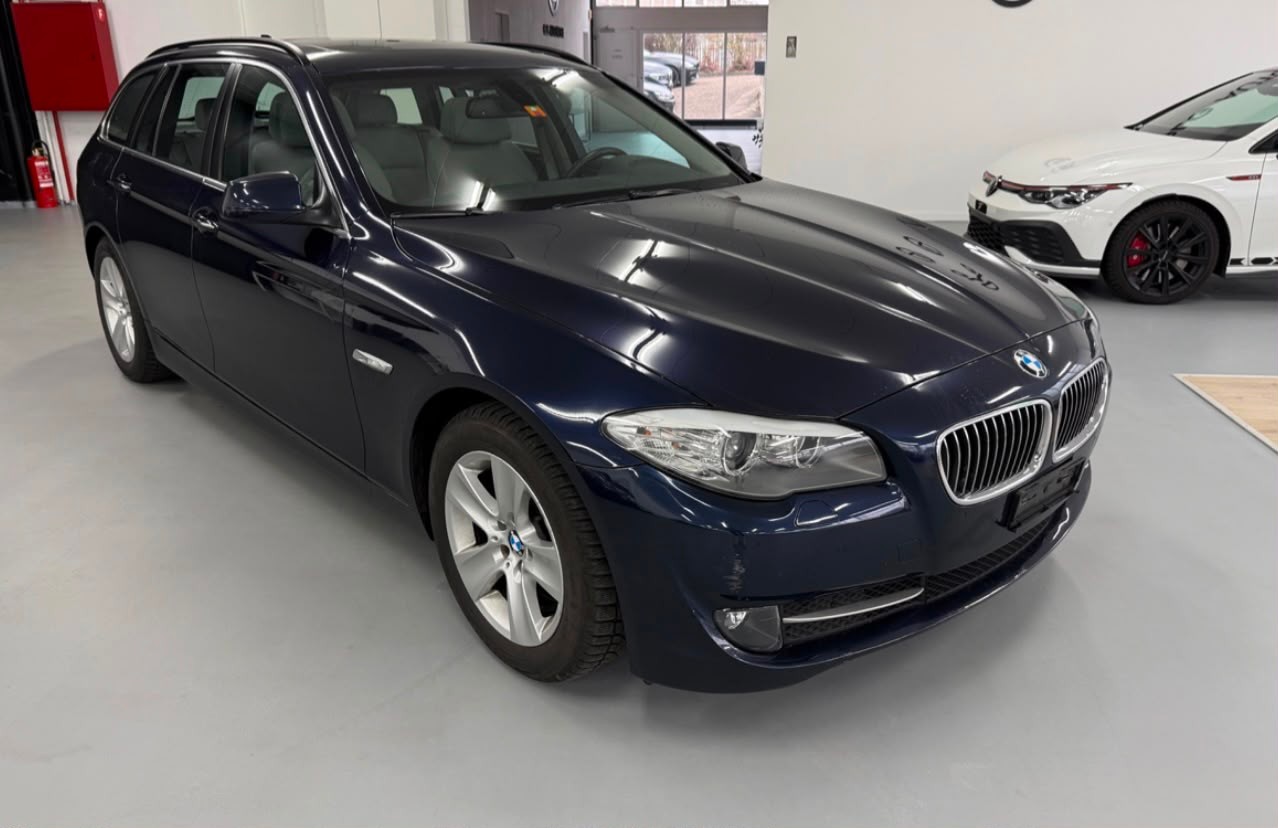BMW 530d Touring Steptronic-image-4