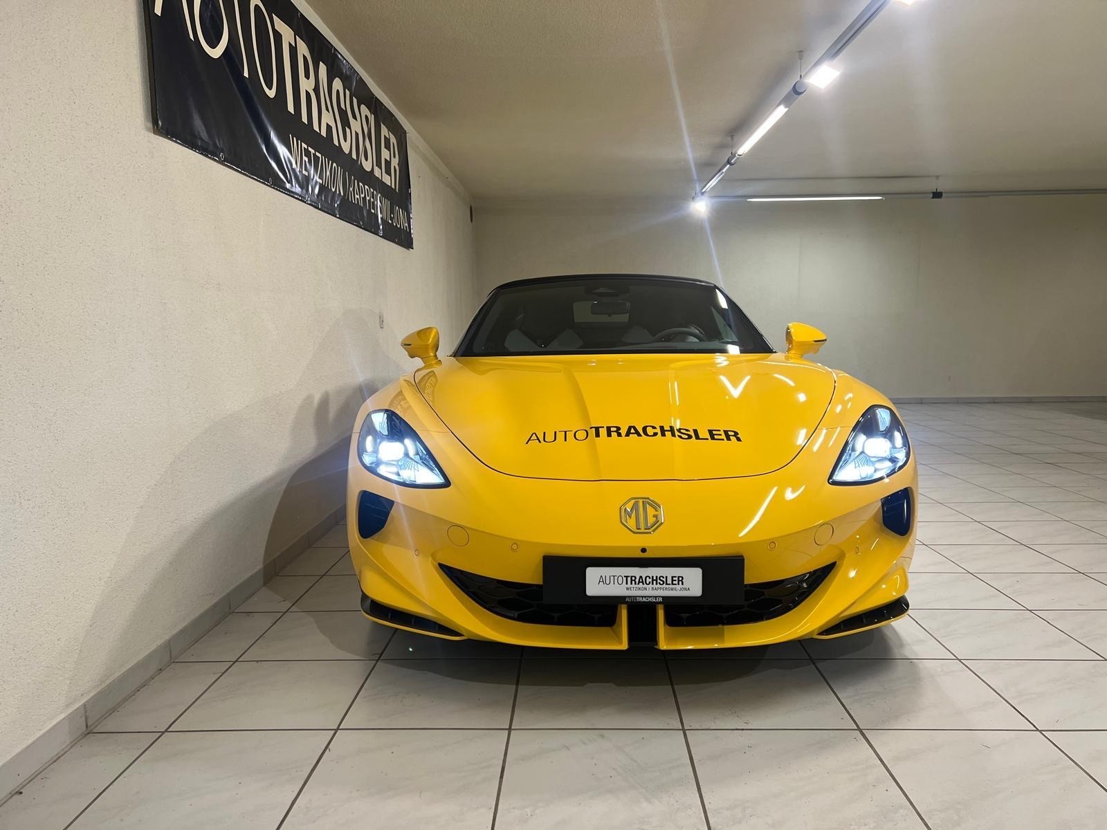 MG Cyberster 77kWh 4WD-image-2