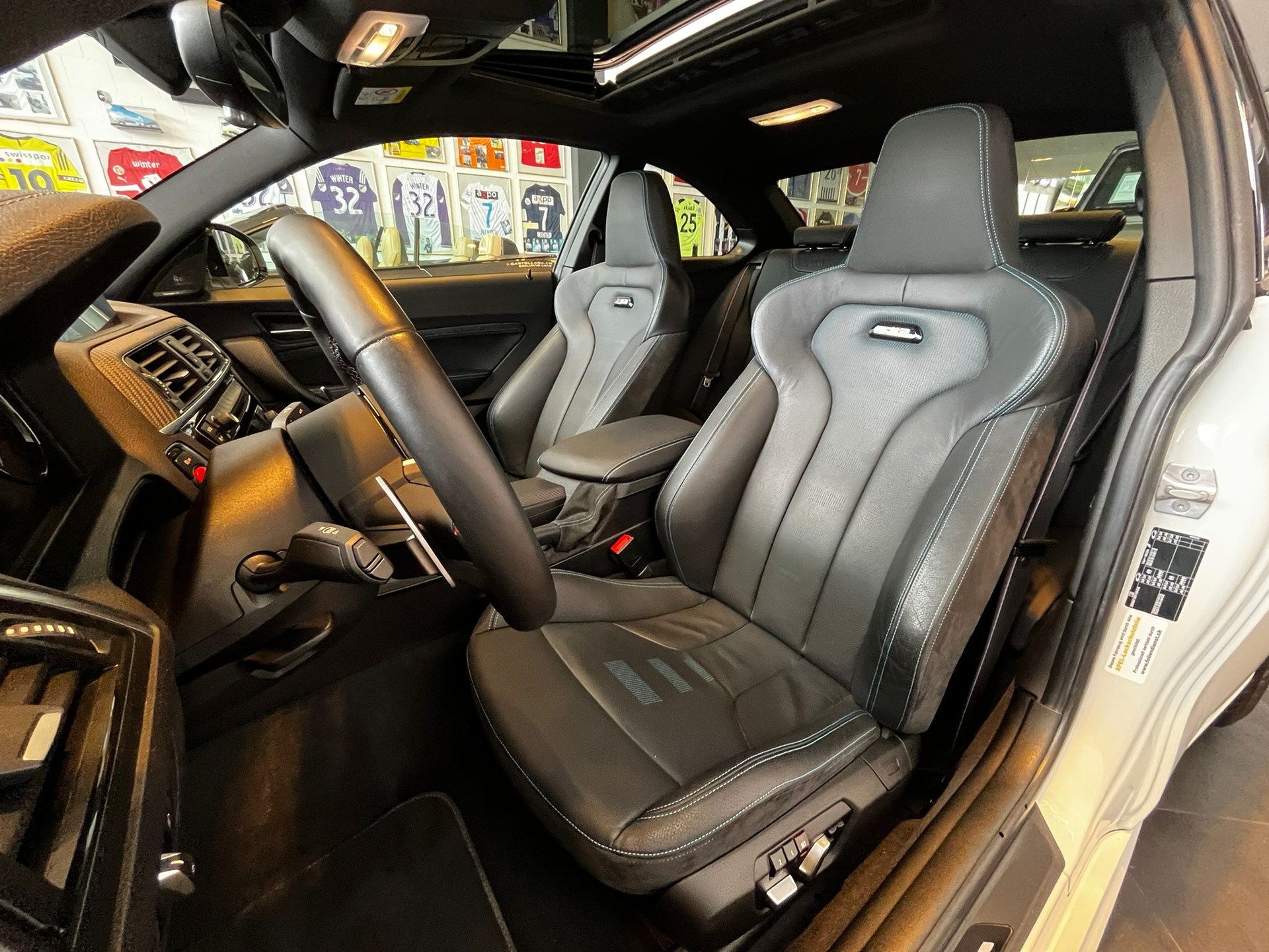 BMW M2 Competition-image-12