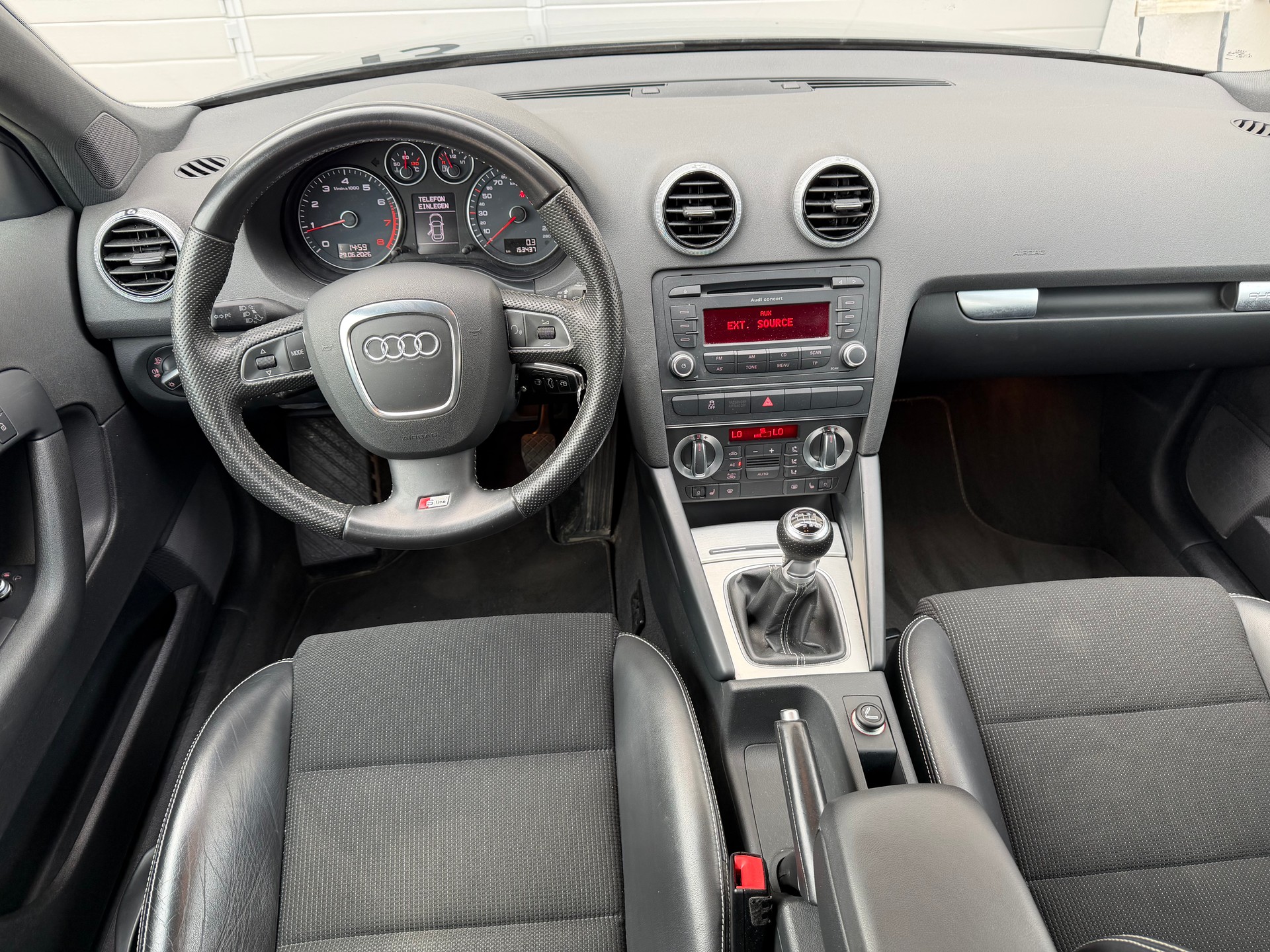 AUDI A3 Sportback 1.8 TFSI Ambiente quattro-image-10