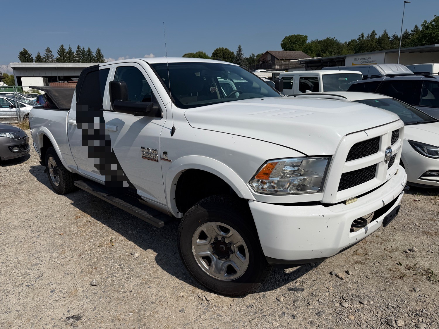 DODGE Crew Cab Cummins-image-1